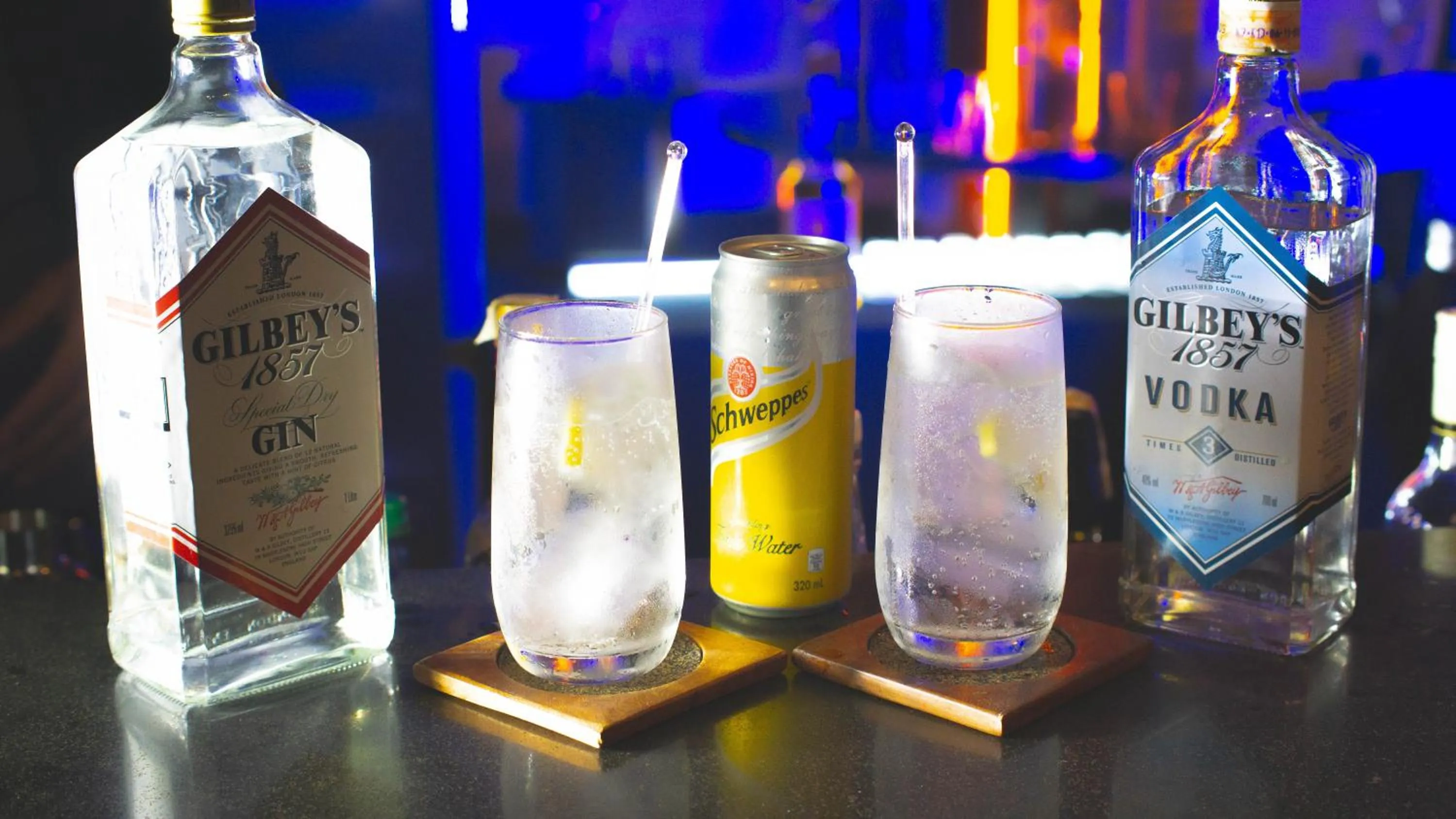 Lounge or bar in One Tagaytay Place Hotel Suites OFFICIAL ACCOUNT