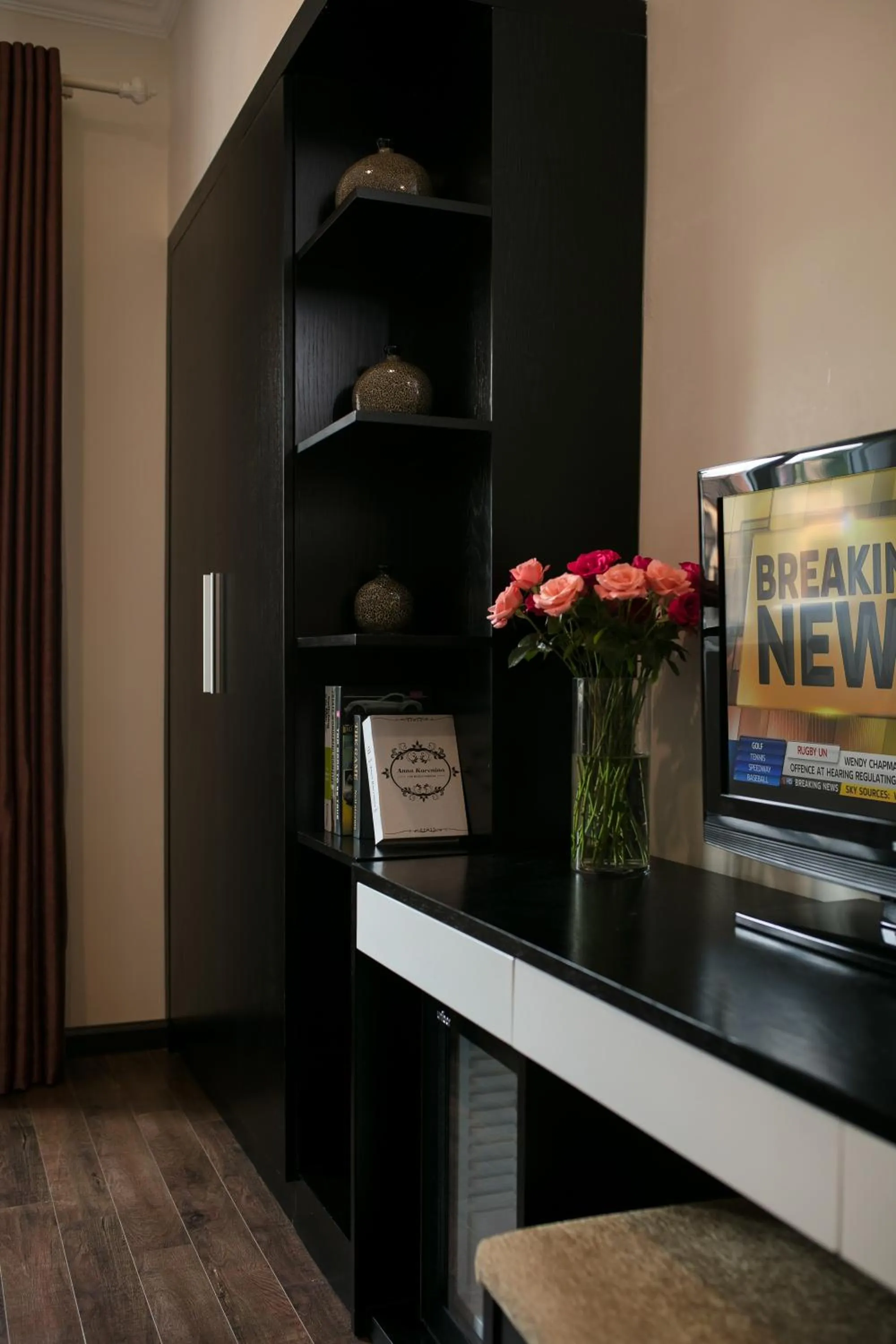 Serenity Diamond Hotel