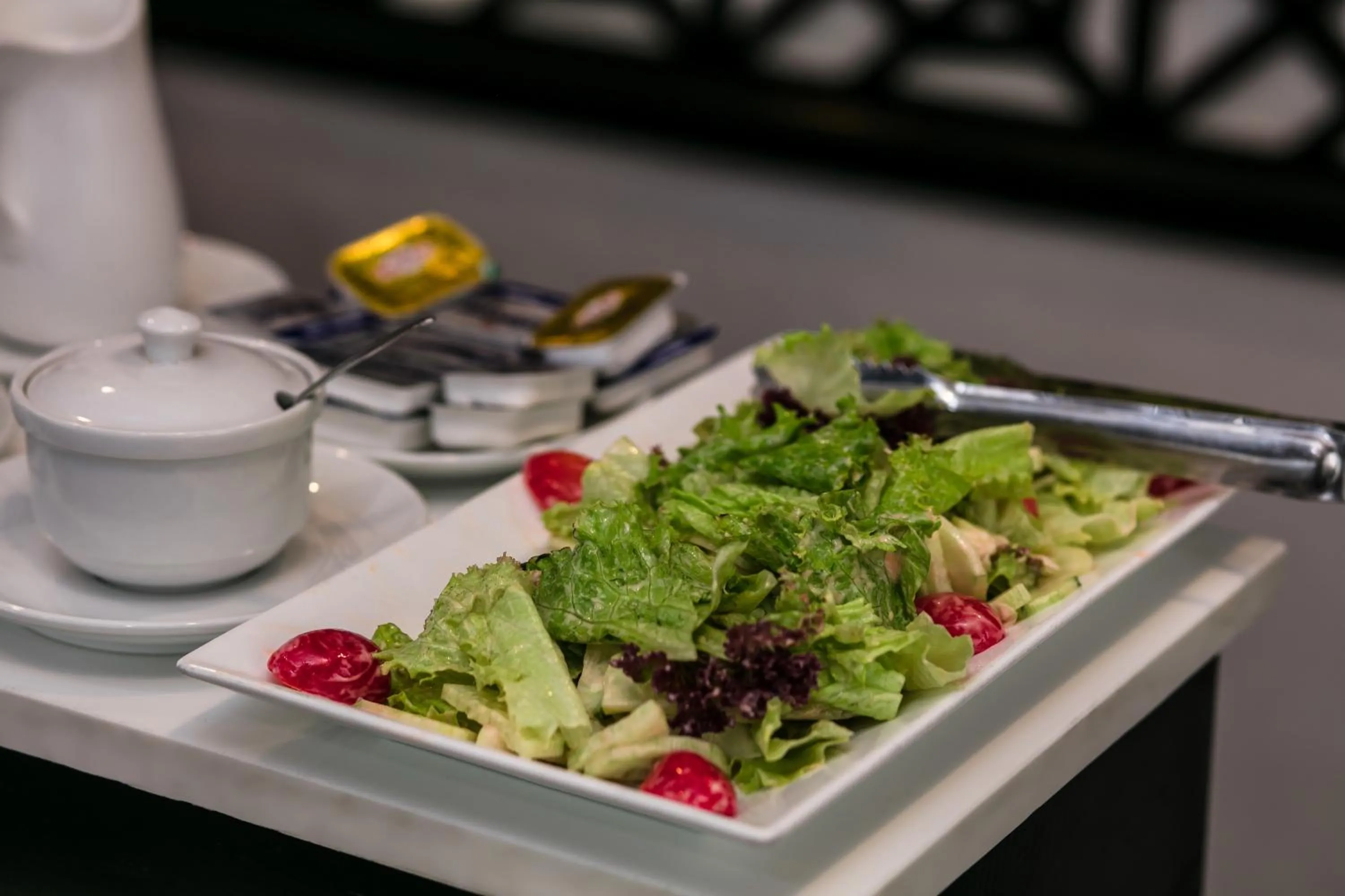 Food and drinks in Serenity Diamond Hotel