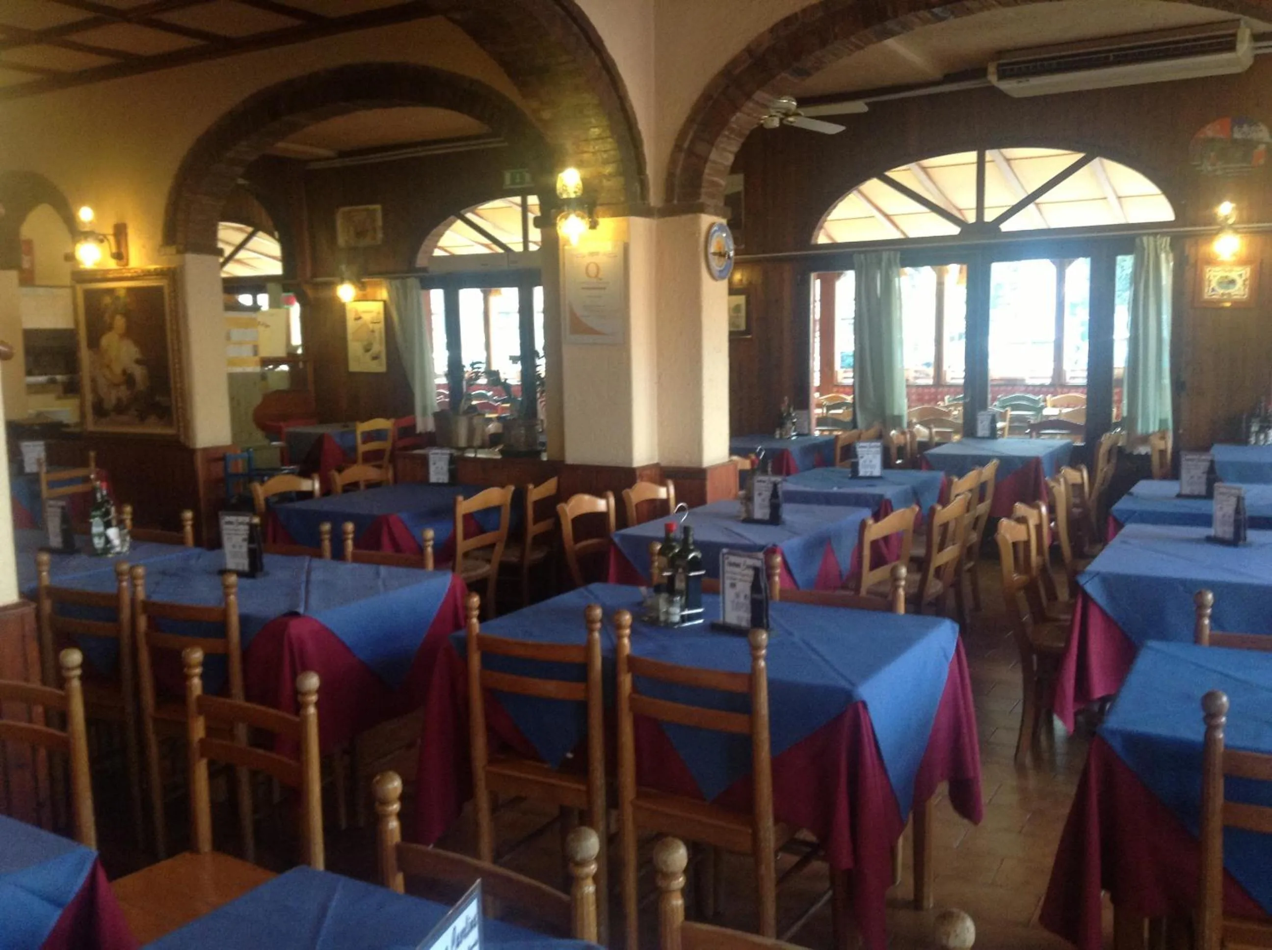 Restaurant/places to eat in Alloggi Taverna Caorlina