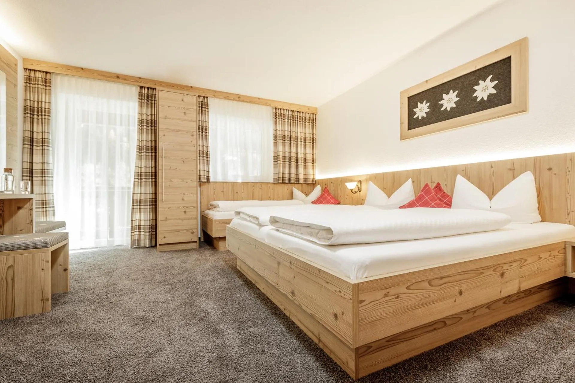 Bedroom in Pension Edelweiss