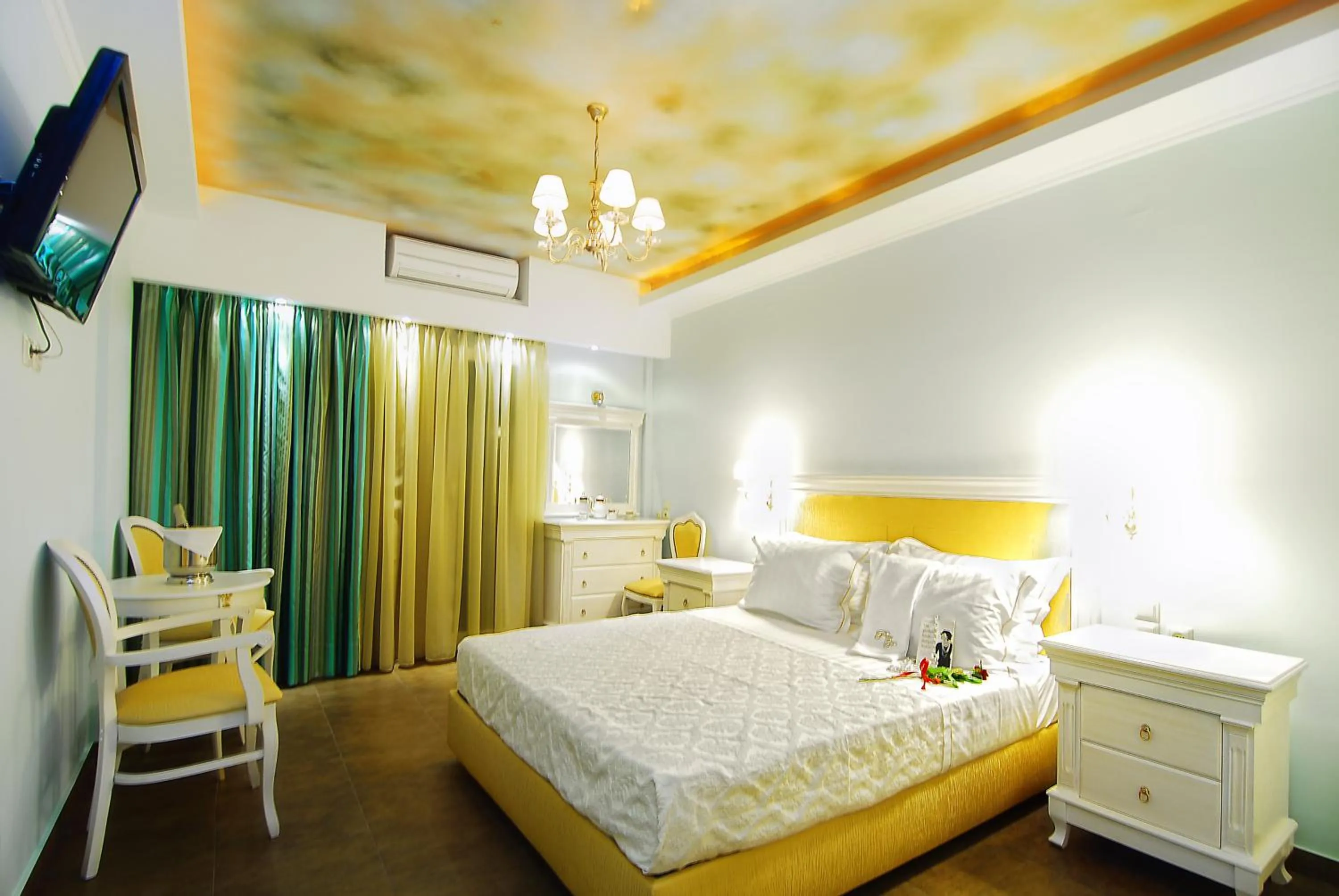 Photo of the whole room in Hotel Parga Princess