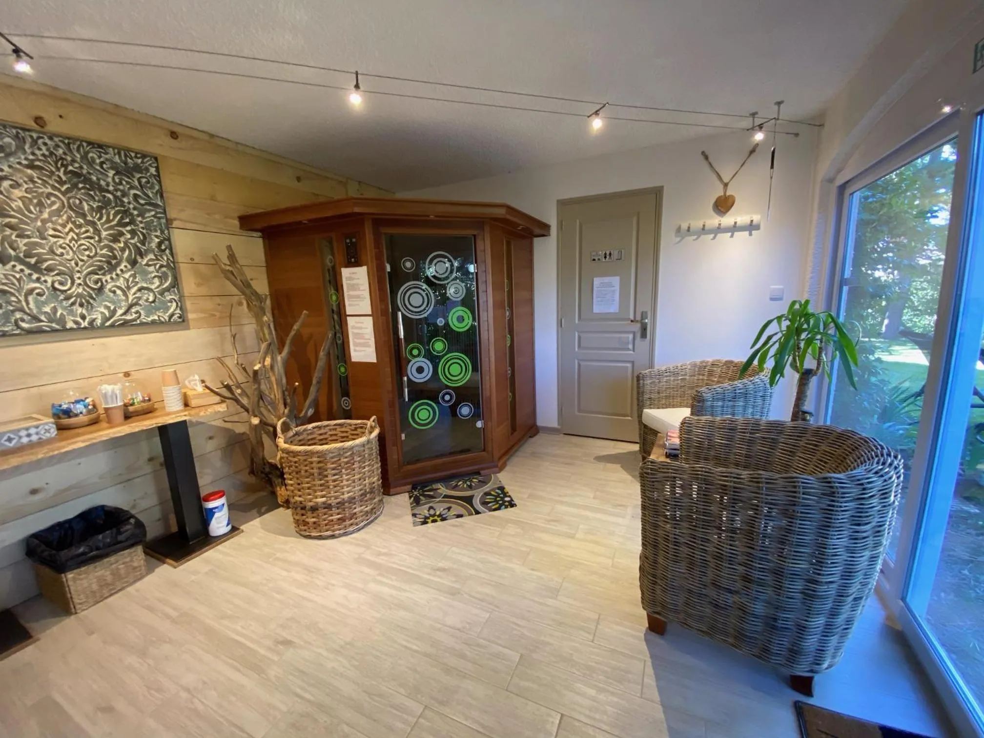 Spa and wellness centre/facilities in Le Jardin de Celina