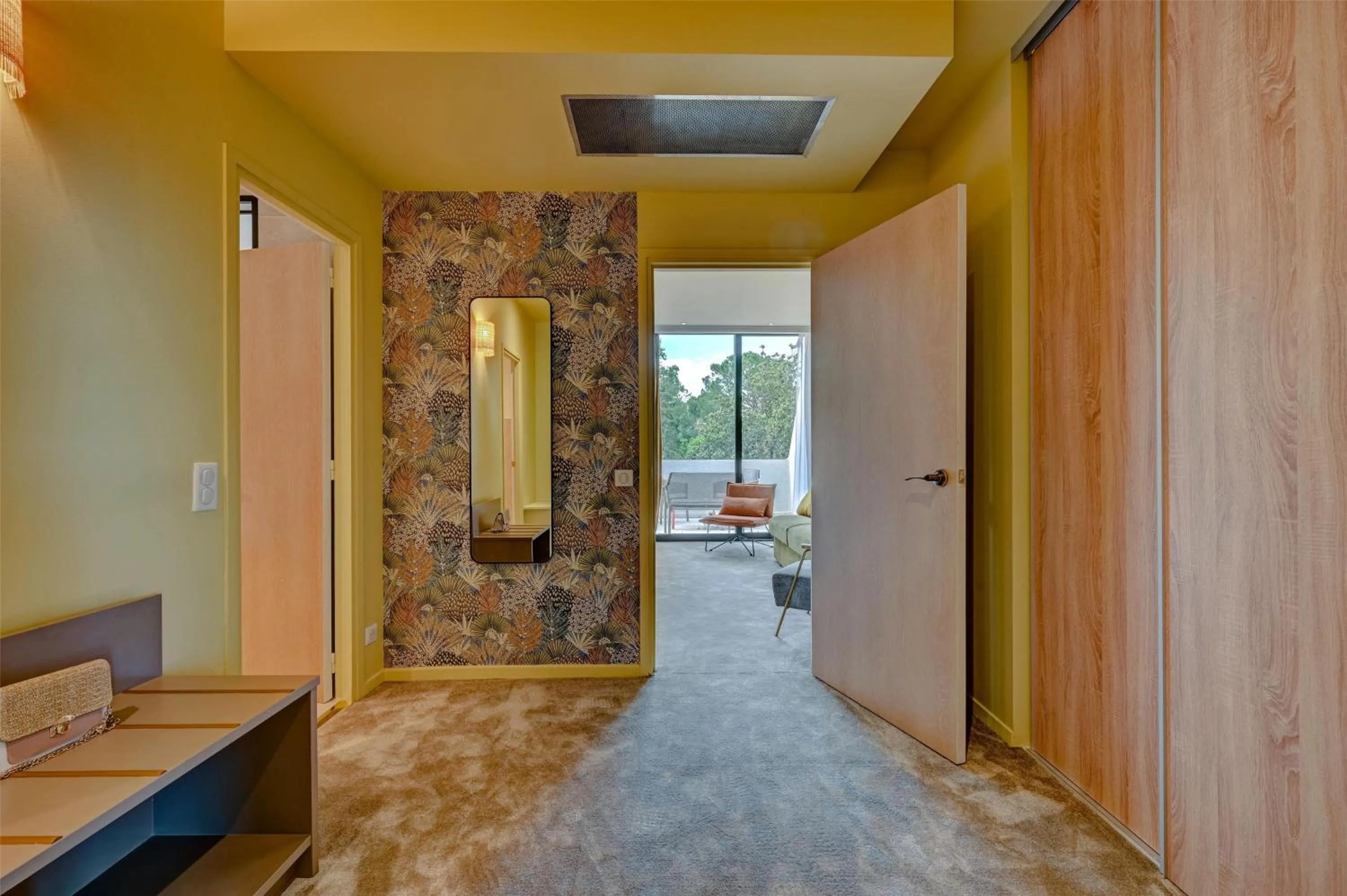 Bedroom in Best Western Sévan Parc Hôtel