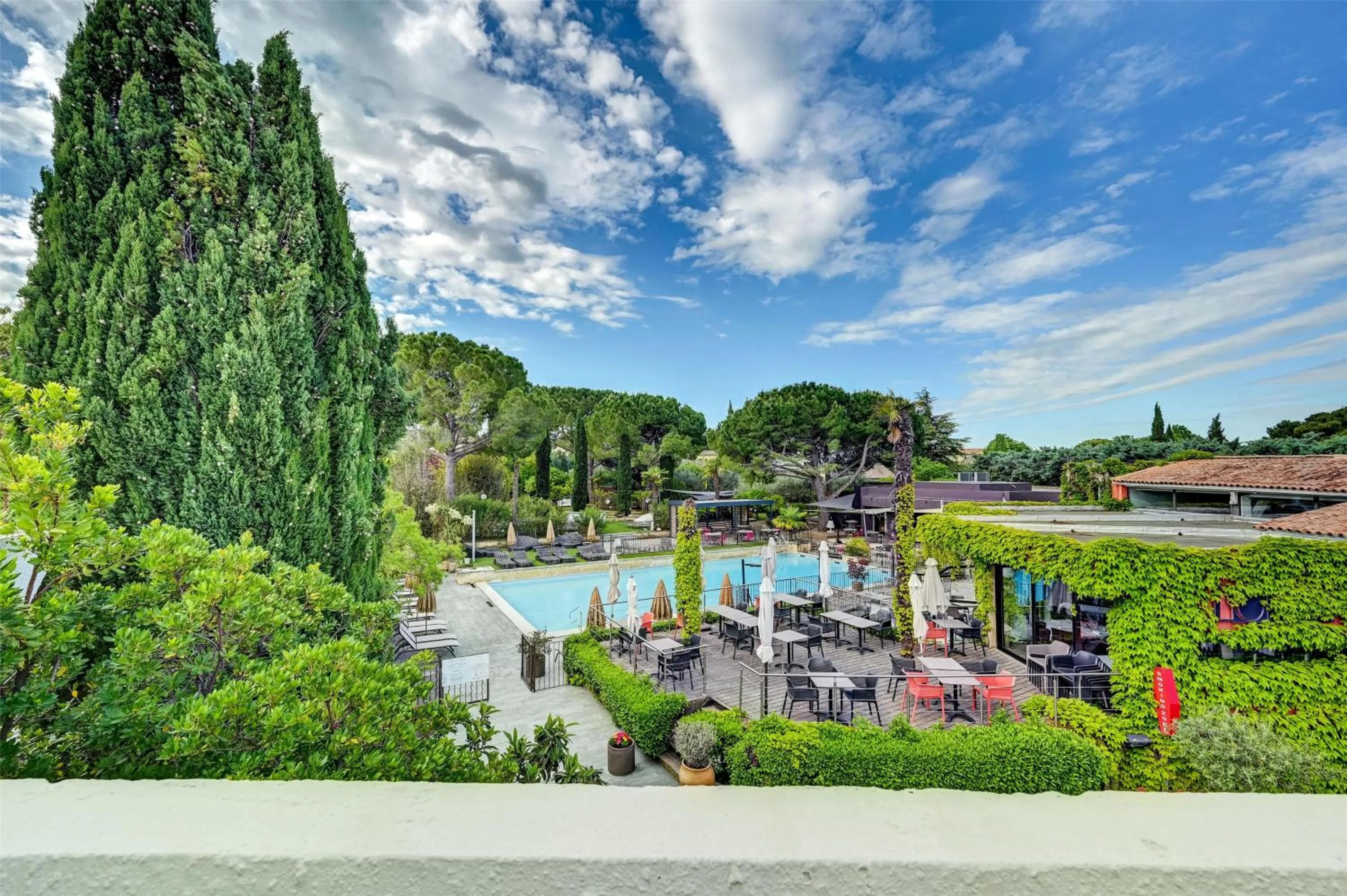 Bedroom in Best Western Sévan Parc Hôtel