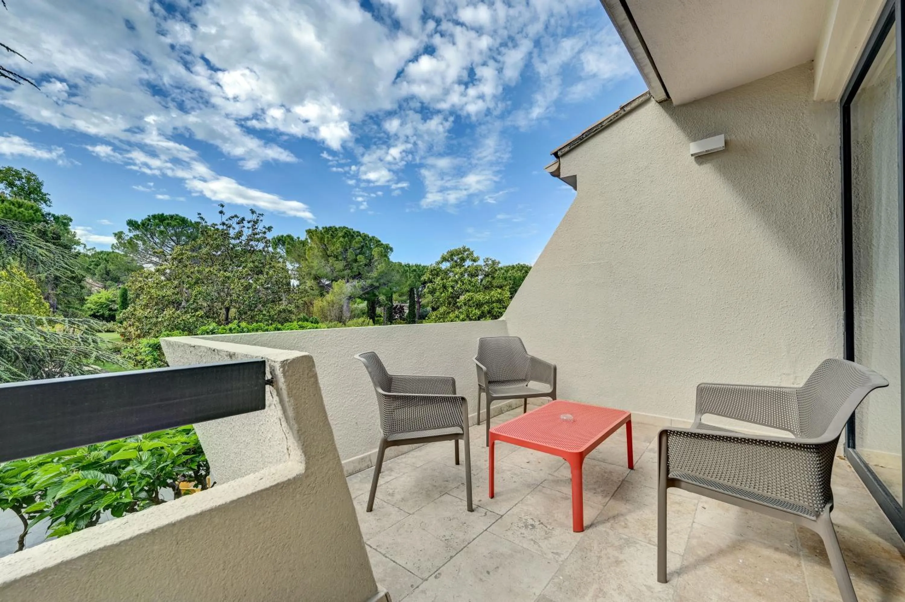 Photo of the whole room in Best Western Sévan Parc Hôtel
