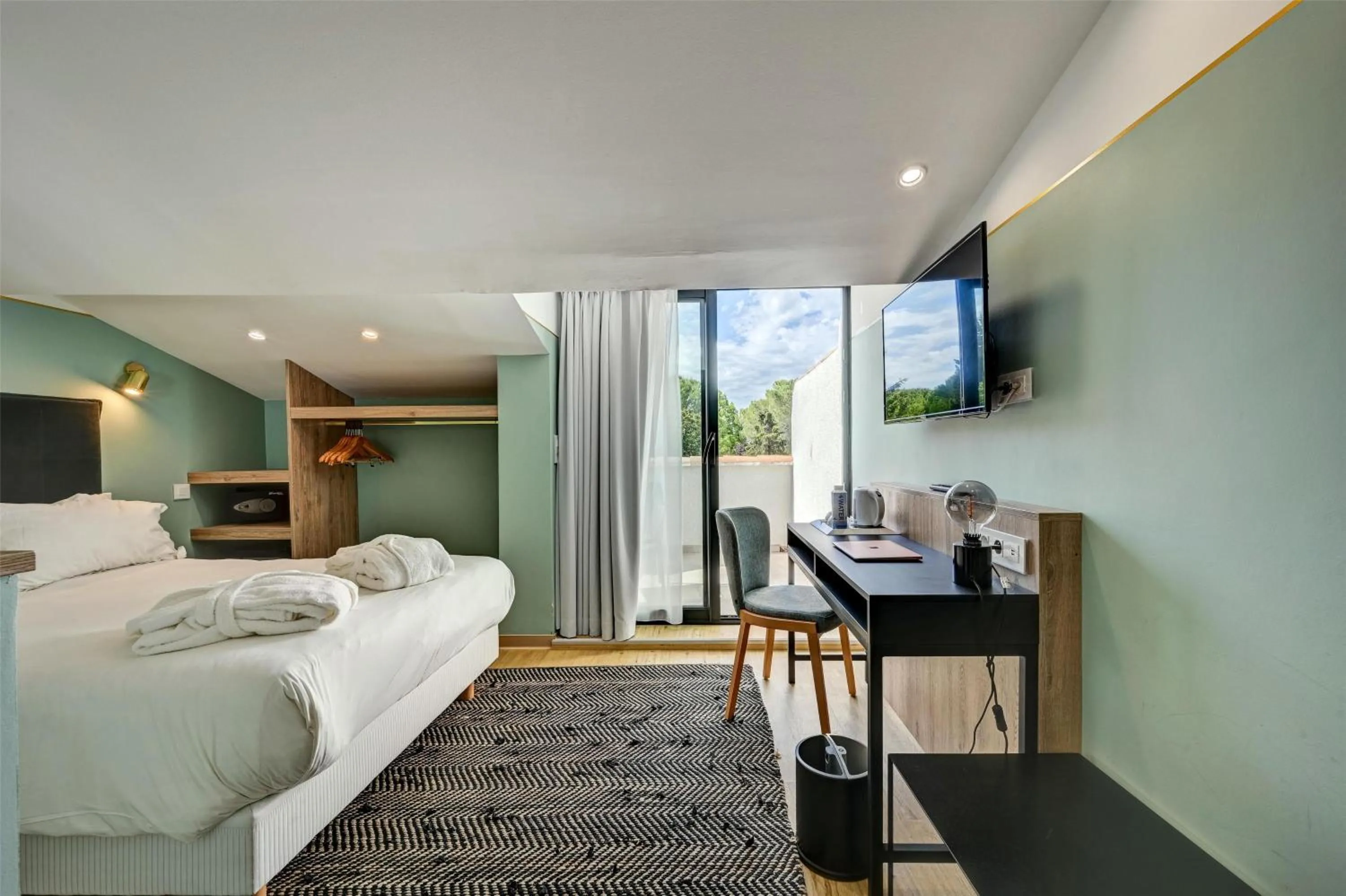 Bedroom, Bed in Best Western Sévan Parc Hôtel