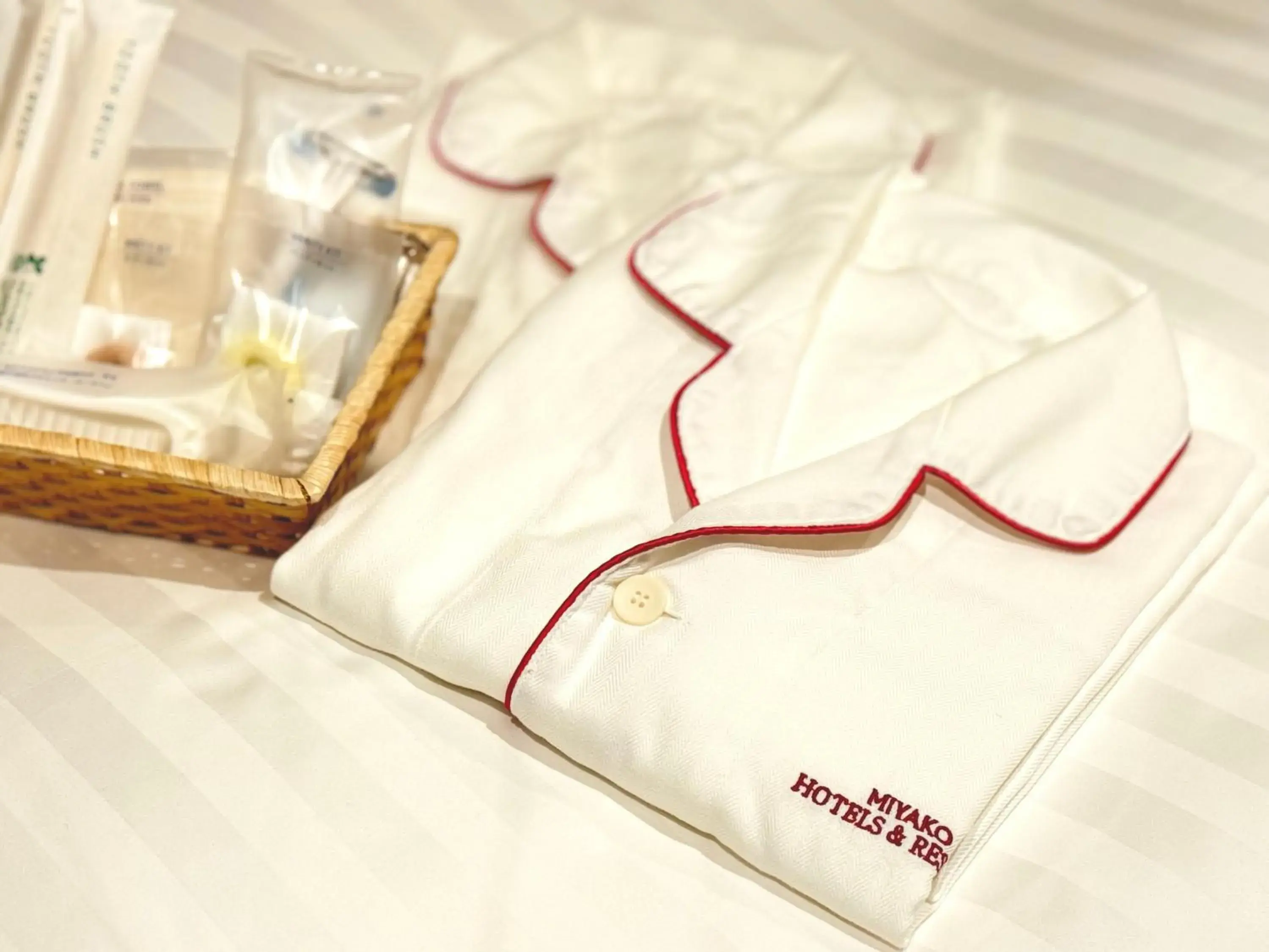 Standard Twin Room - Non-Smoking in Miyako Hotel Yokkaichi Standard Twin Room - Non-Smoking in Miyako Hotel Yokkaichi