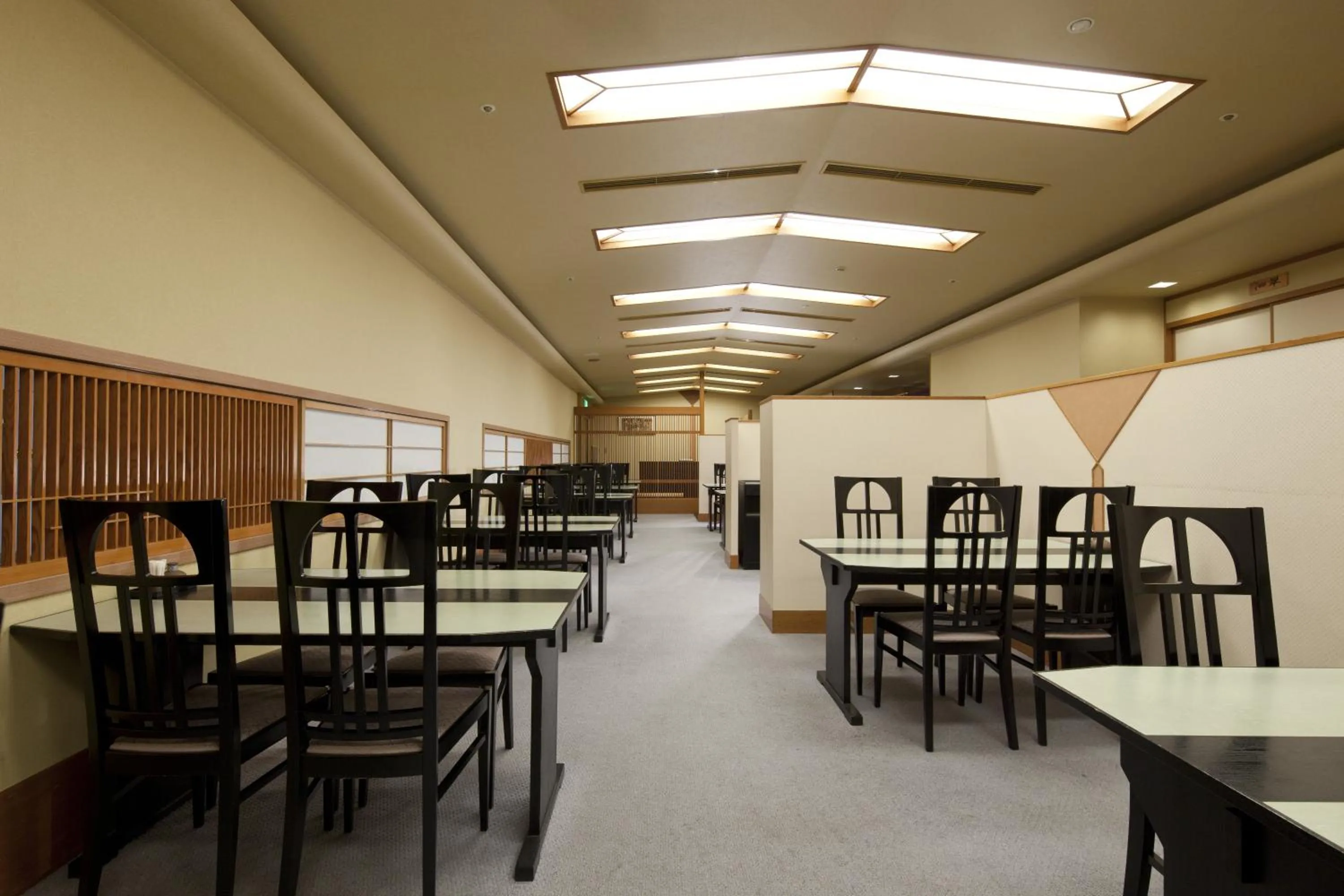 Restaurant/places to eat in Miyako Hotel Yokkaichi