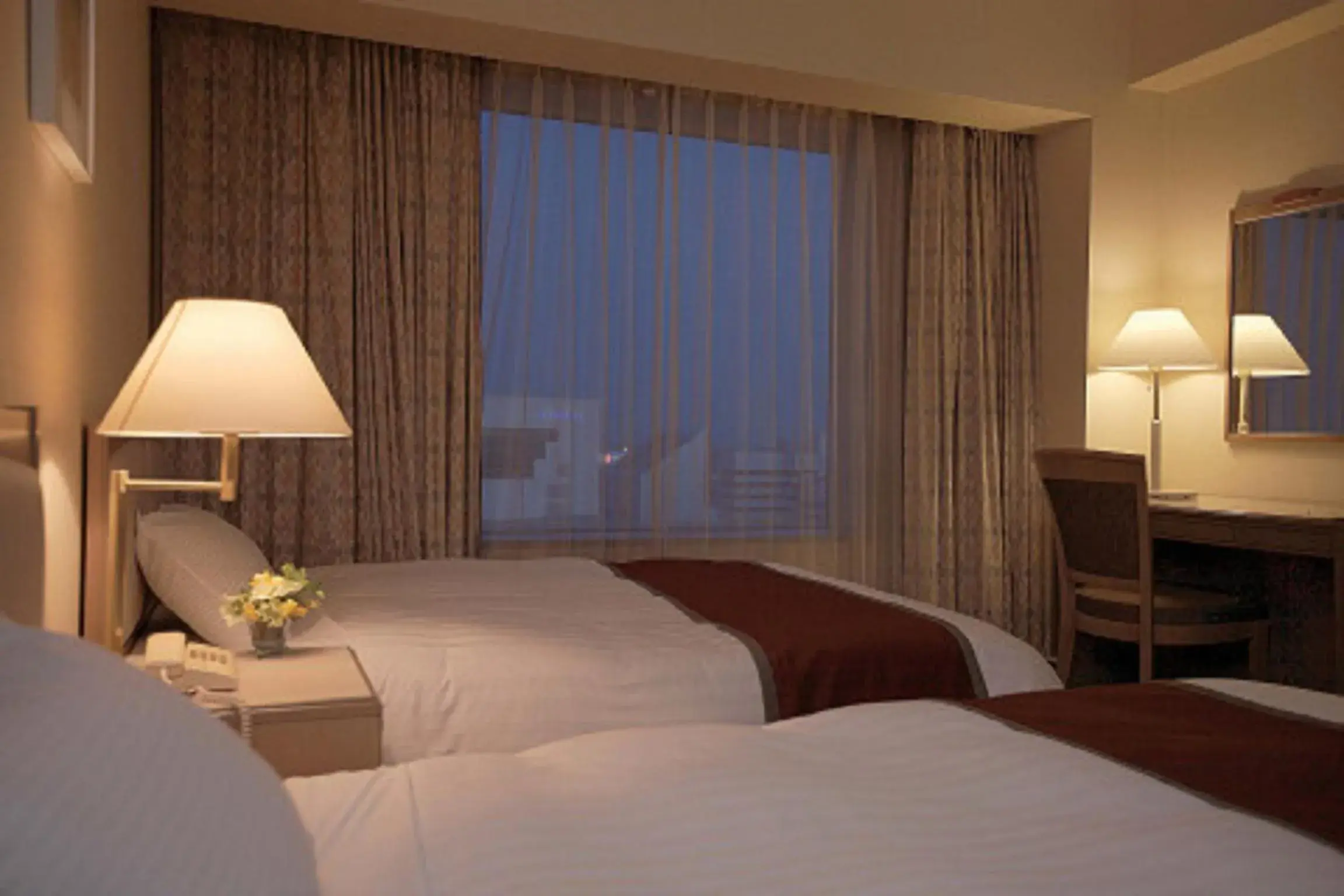 Standard Twin Room - Smoking in Miyako Hotel Yokkaichi Standard Twin Room - Smoking in Miyako Hotel Yokkaichi