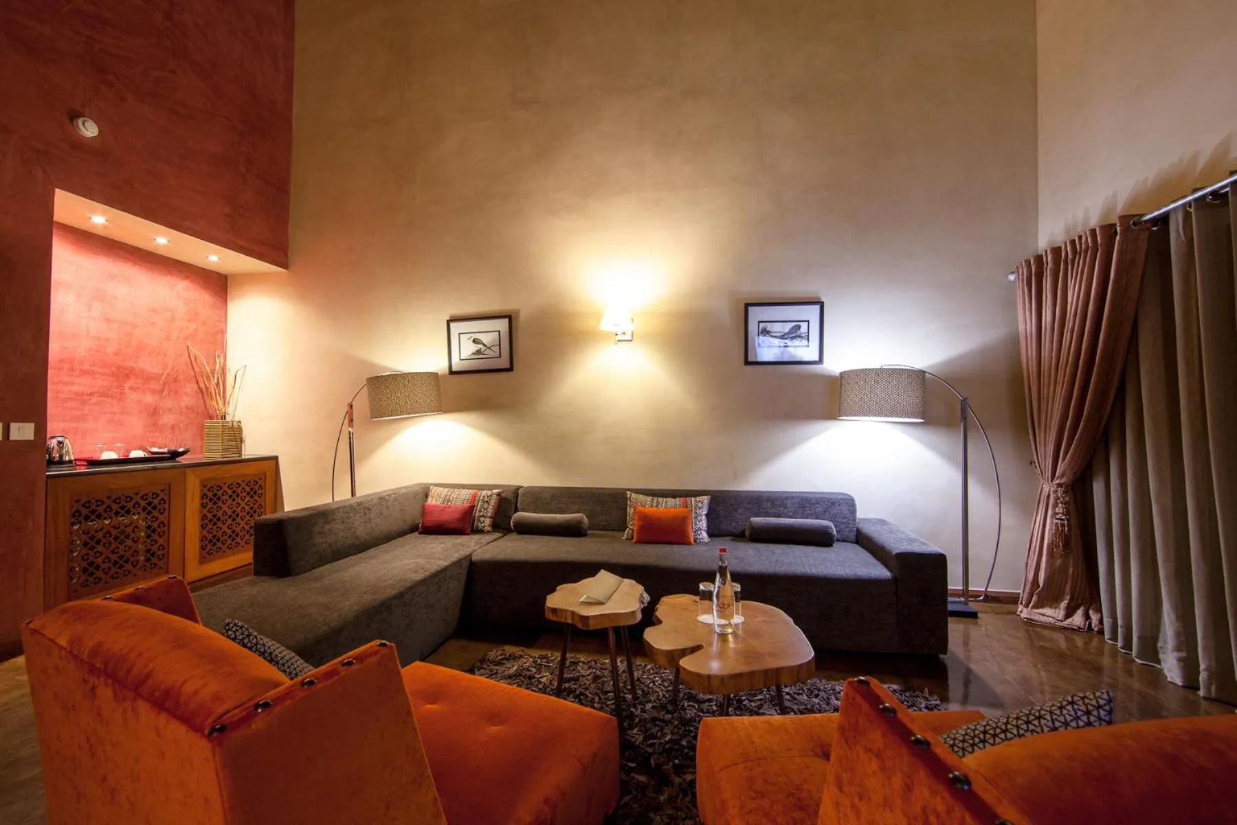 Living room in The Royal Senchi Hotel and Resort