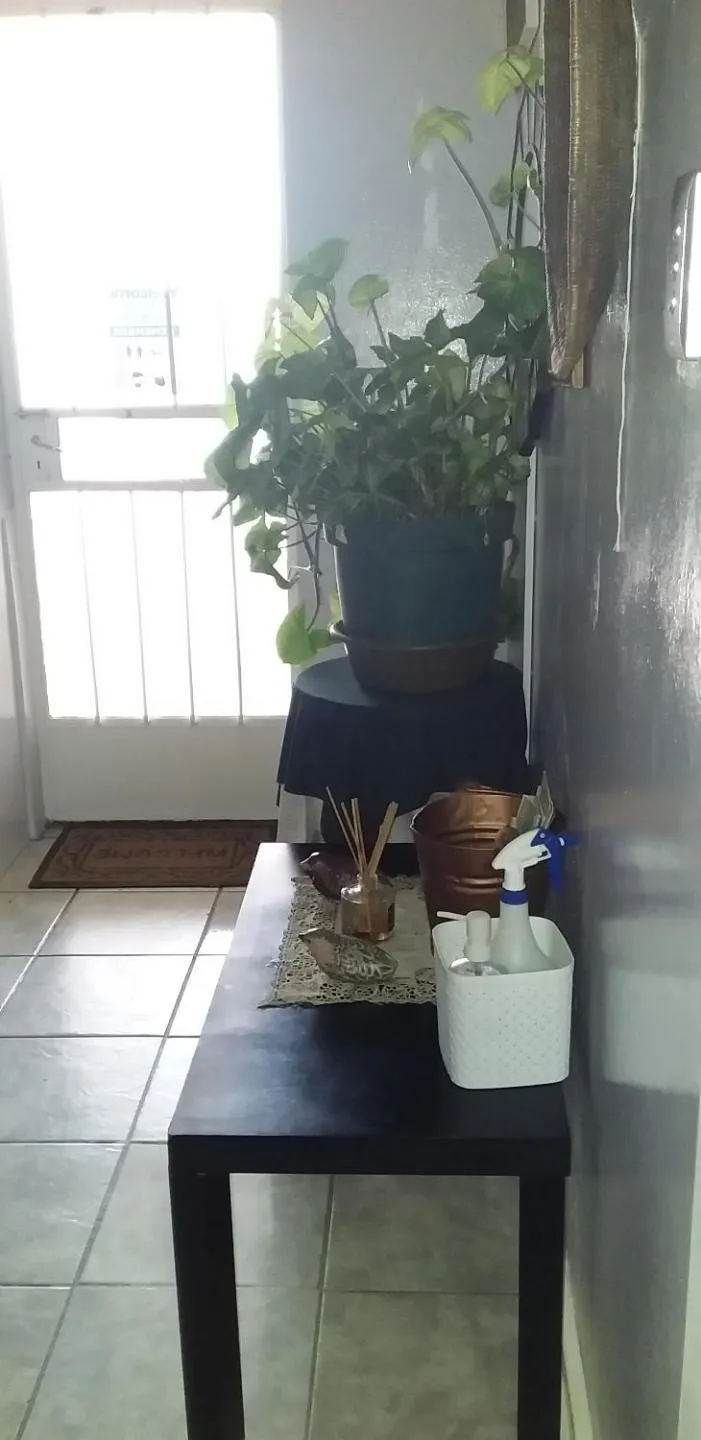 Facade/entrance in Kwa-Dlamathe Guesthouse