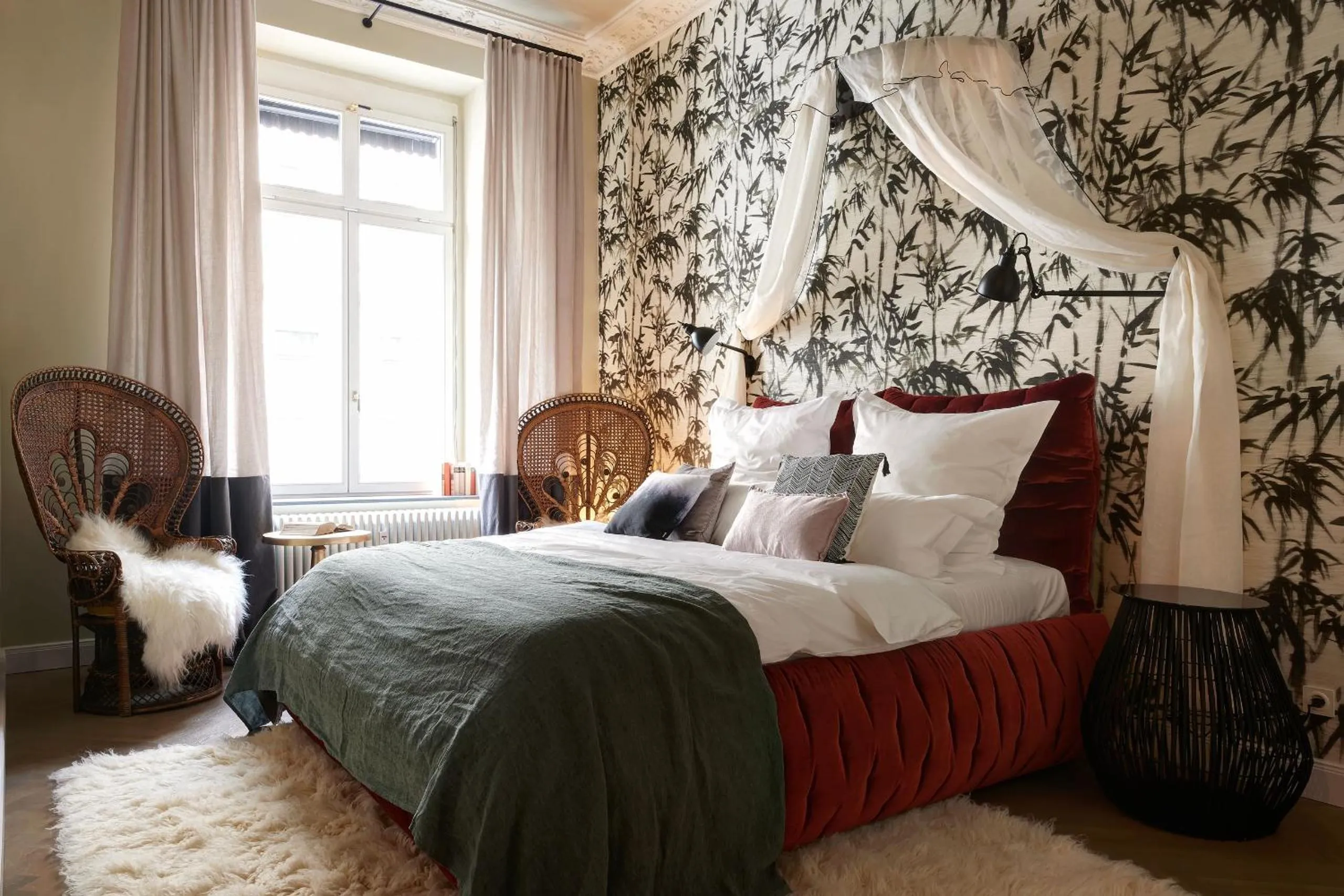 Bedroom, Bed in Cora Apartments