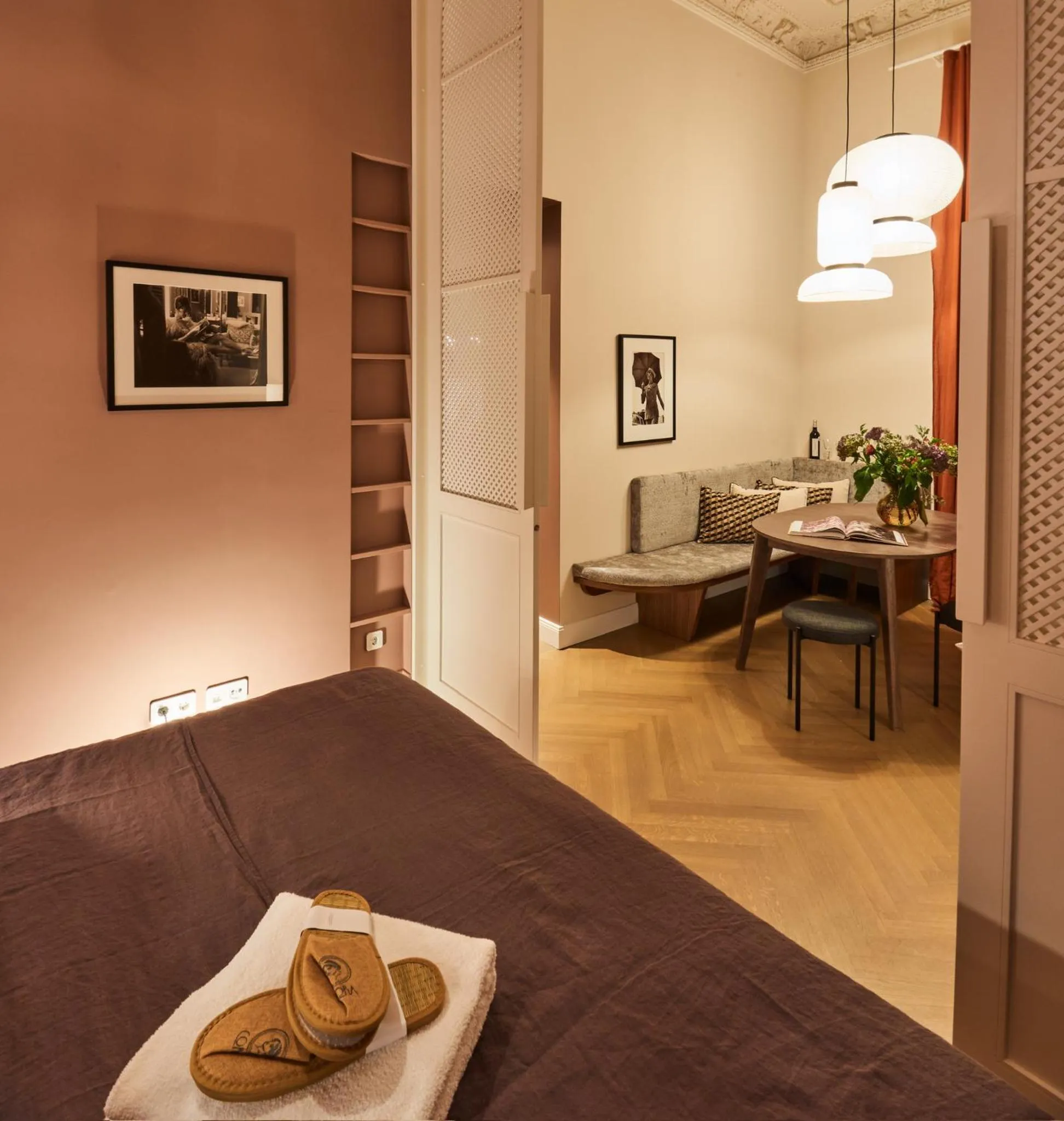 Dining area in Cora Apartments