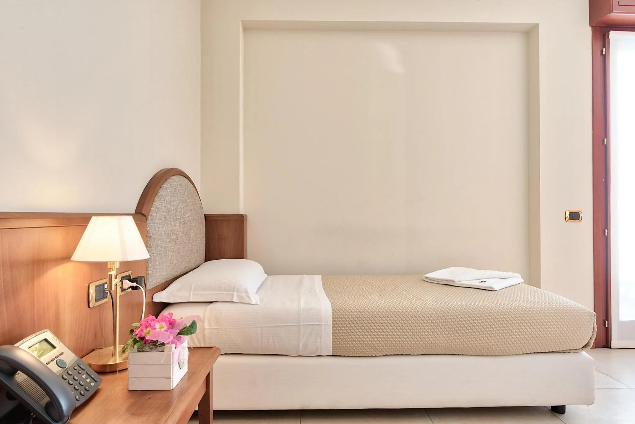 Bedroom, Bed in Albergo Villa Priula