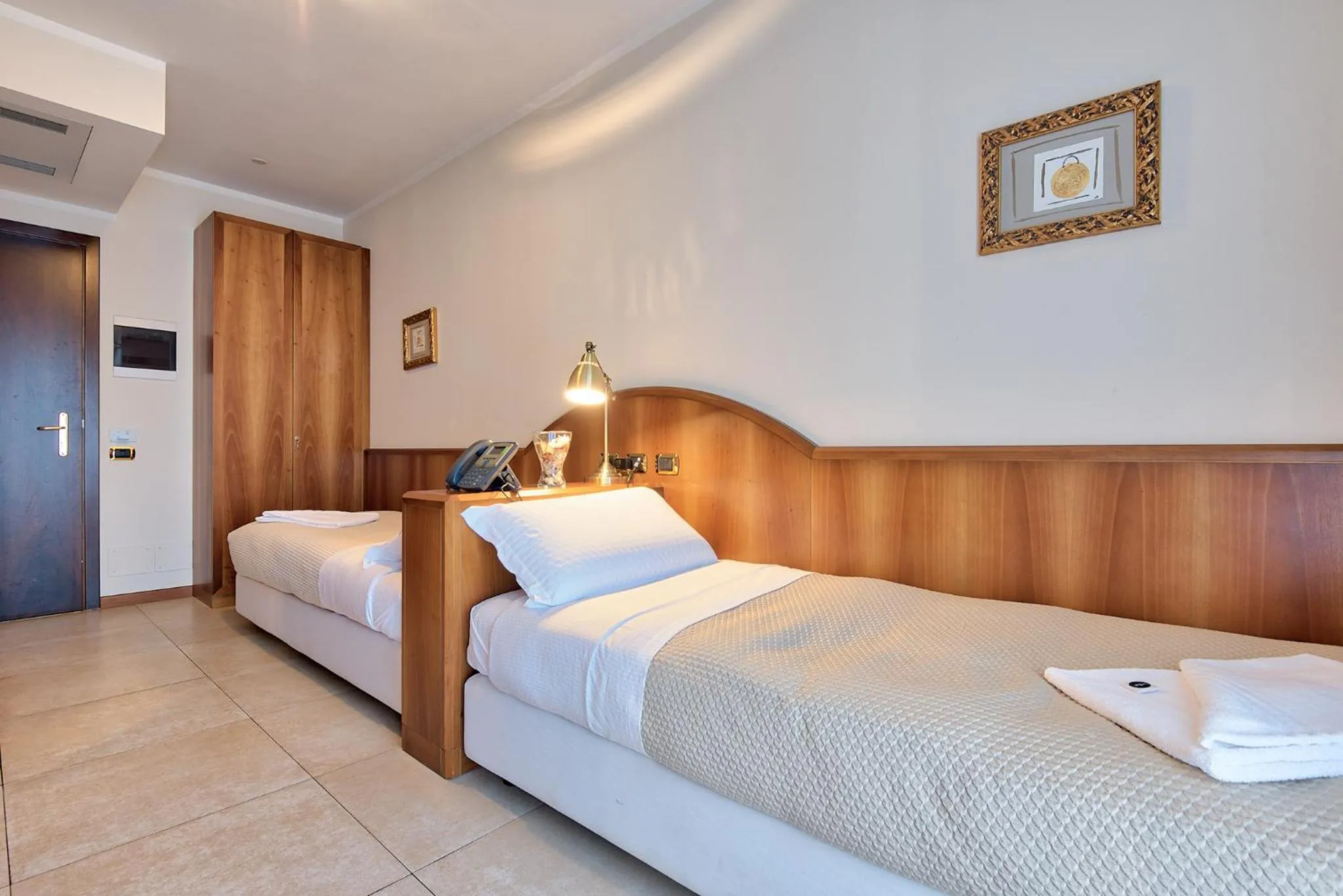 Bedroom, Bed in Albergo Villa Priula