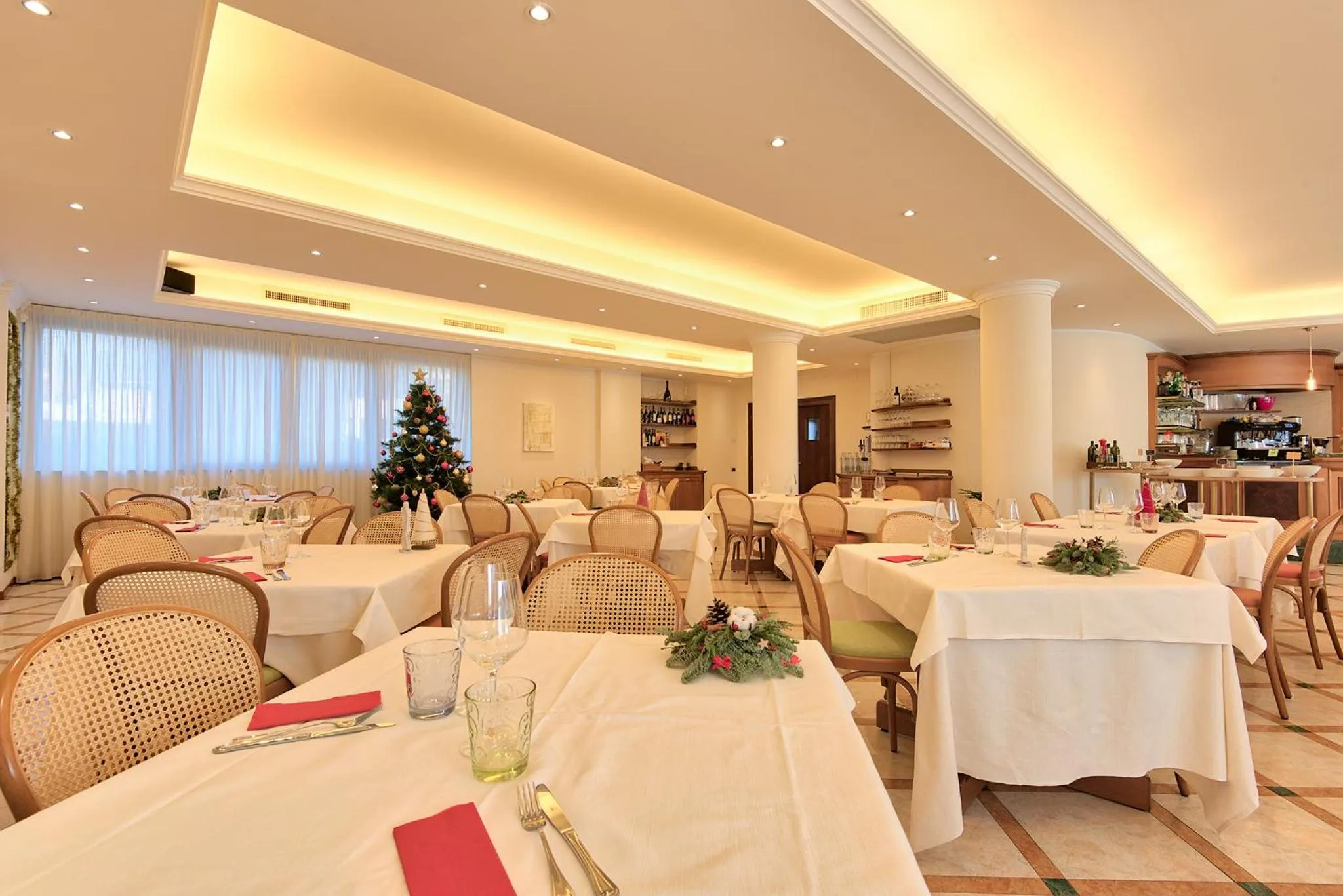 Restaurant/places to eat in Albergo Villa Priula