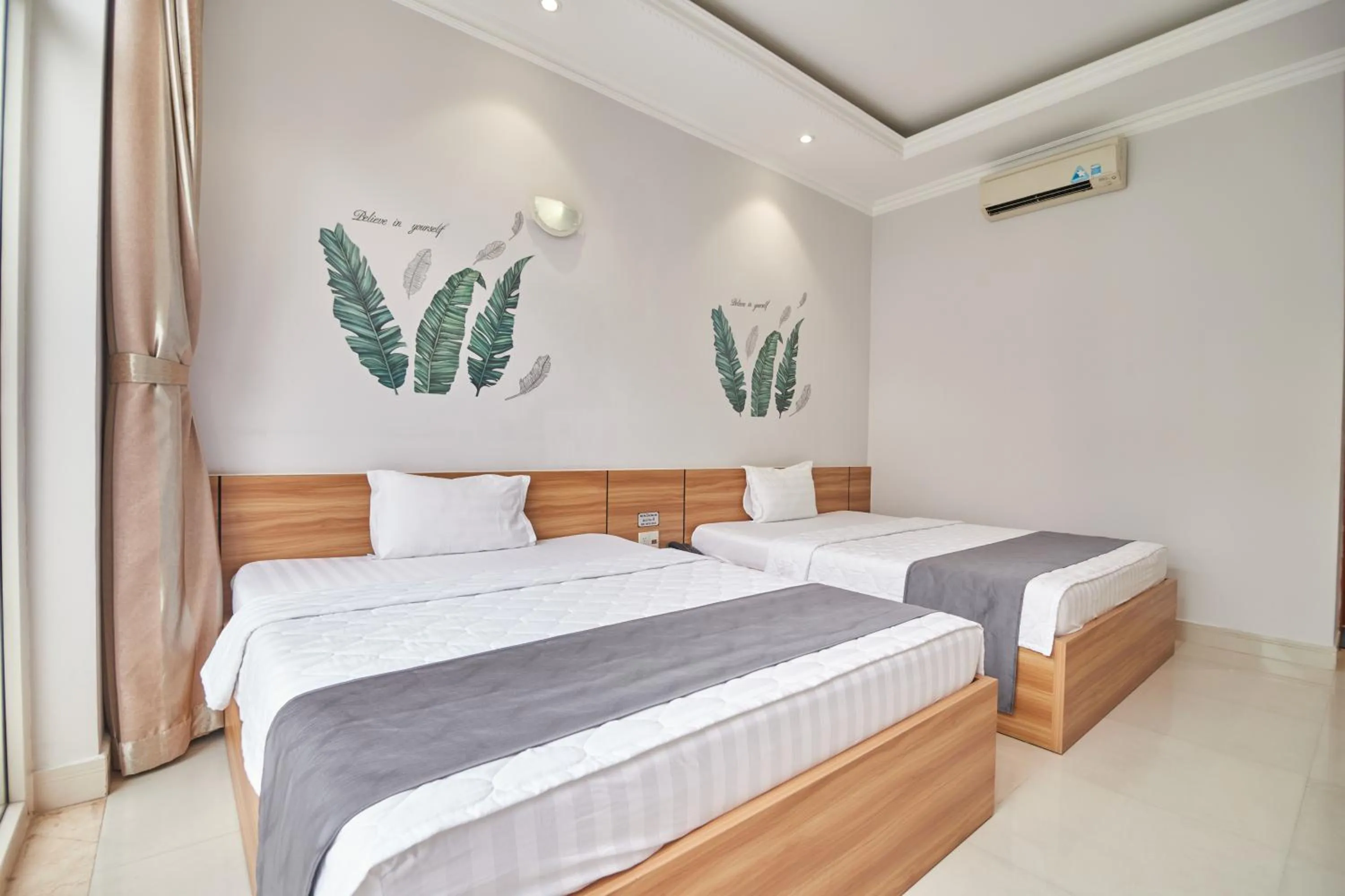 Bedroom, Bed in Bin Bin Hotel 2 - Near Him Lam D7