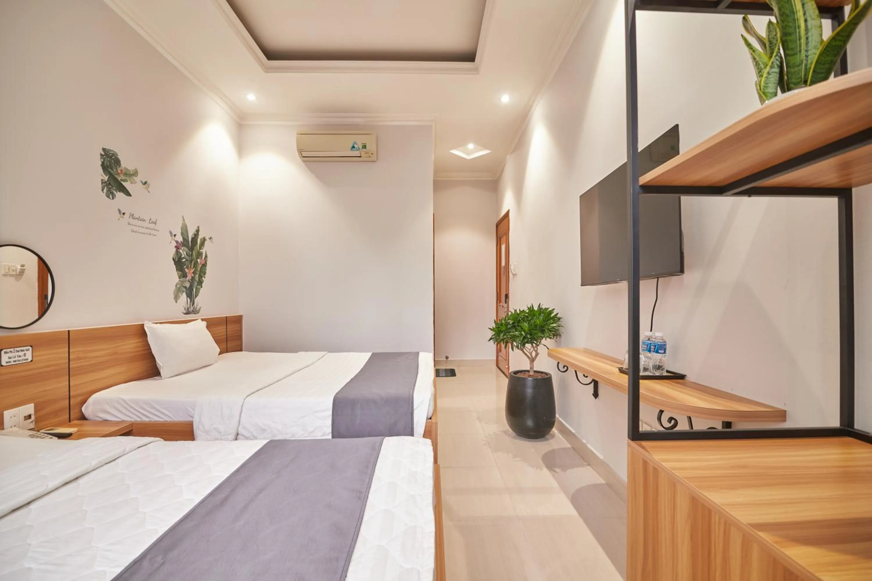 Bedroom, Bed in Bin Bin Hotel 2 - Near Him Lam D7