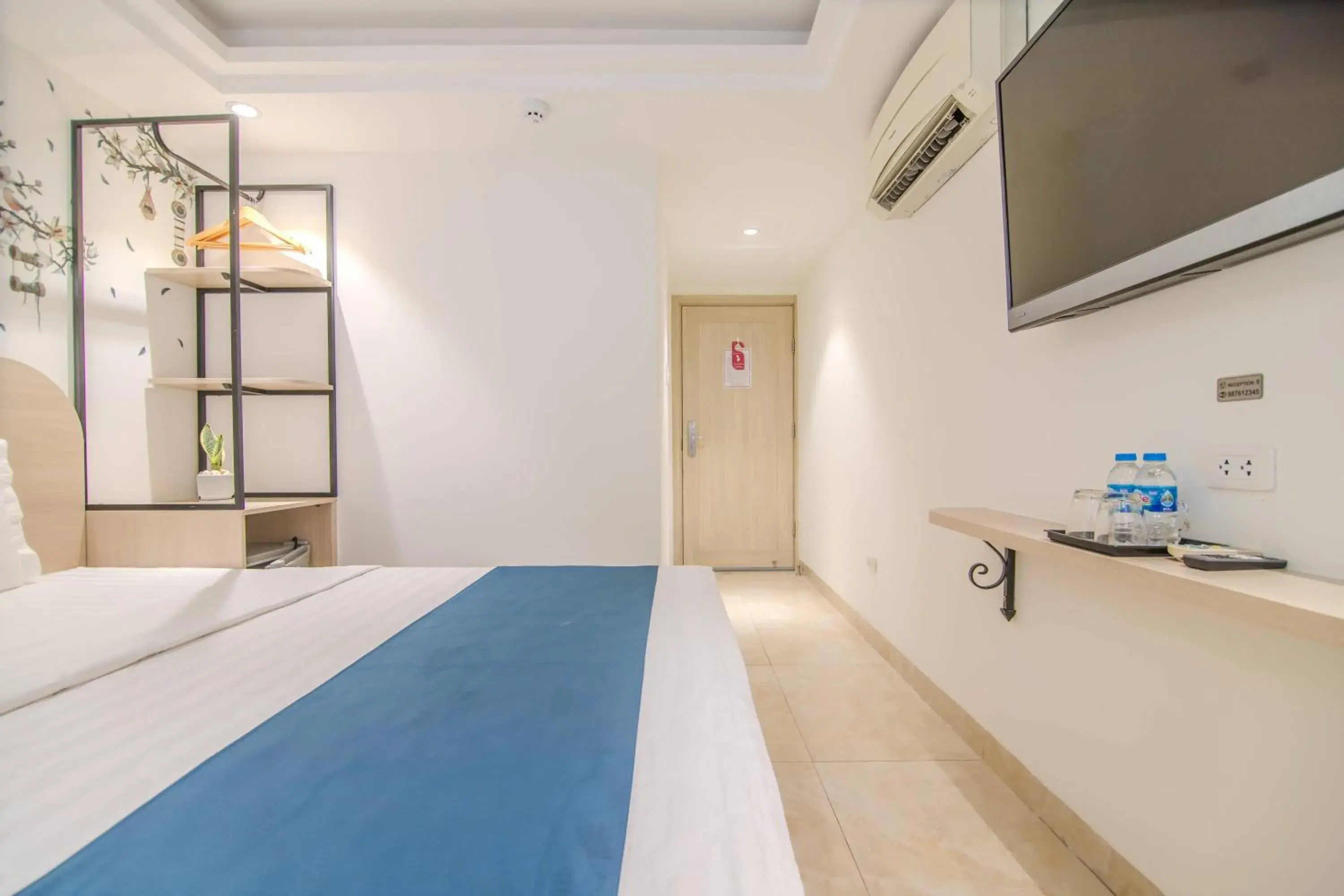 Standard Double Room in Bin Bin Hotel 3 - Near SC Vivo City D7 Standard Double Room in Bin Bin Hotel 3 - Near SC Vivo City D7