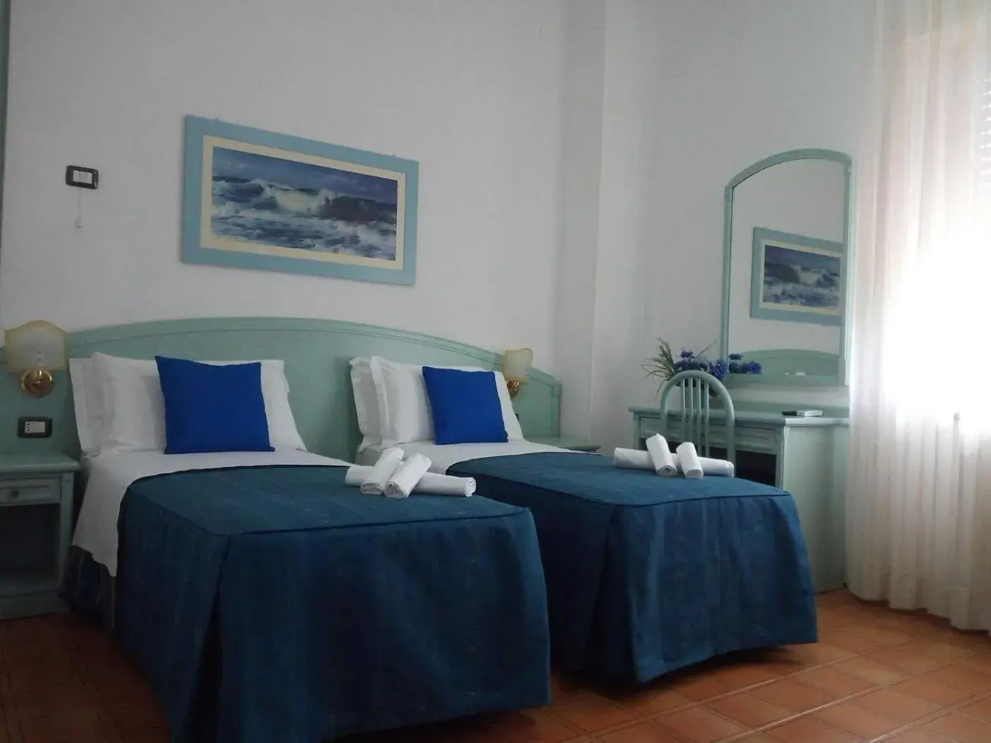 Superior Double or Twin Room with Beach Package in Hotel Mercede 2 Superior Double or Twin Room with Beach Package in Hotel Mercede 2