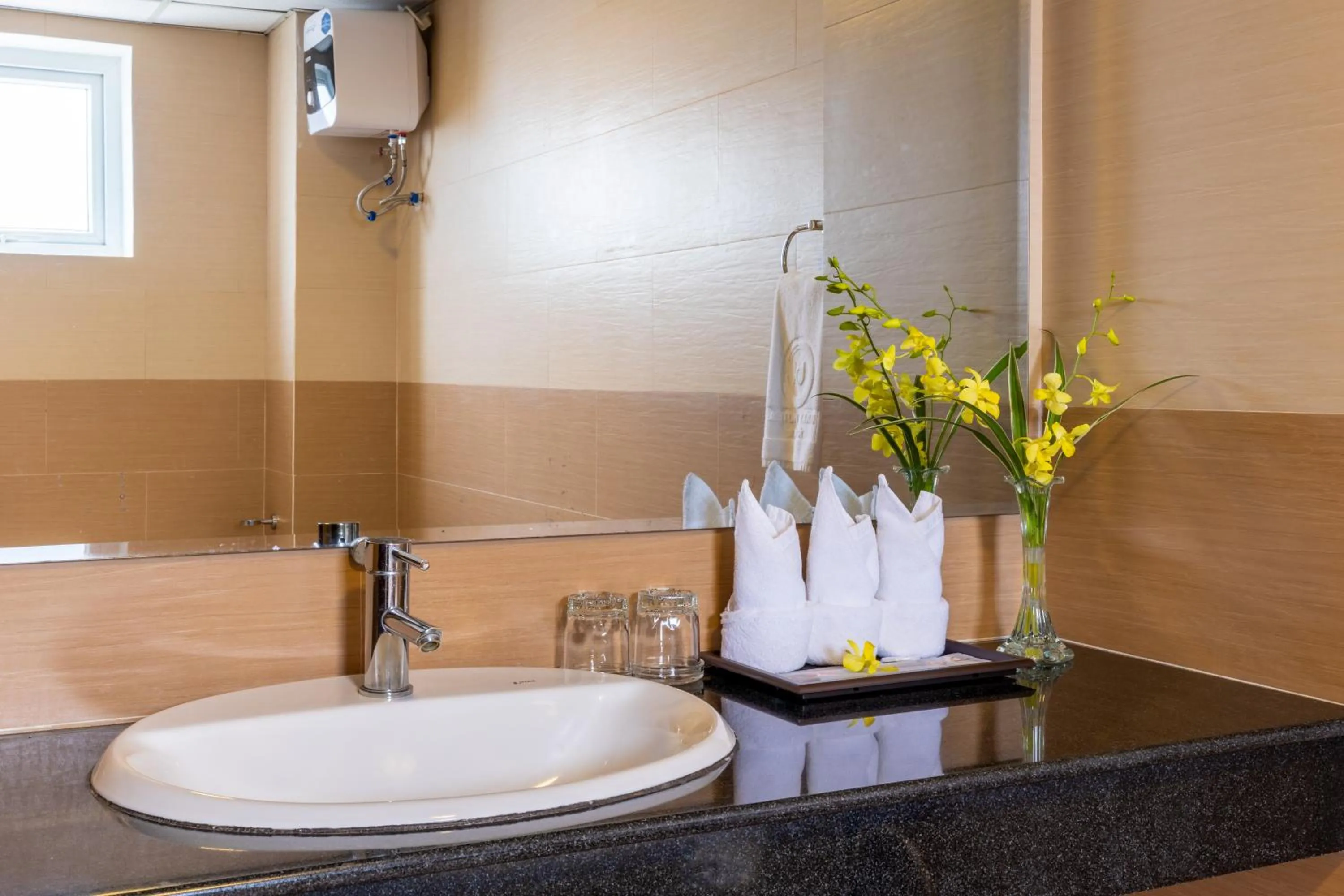 Bathroom in Baly Hotel Hue