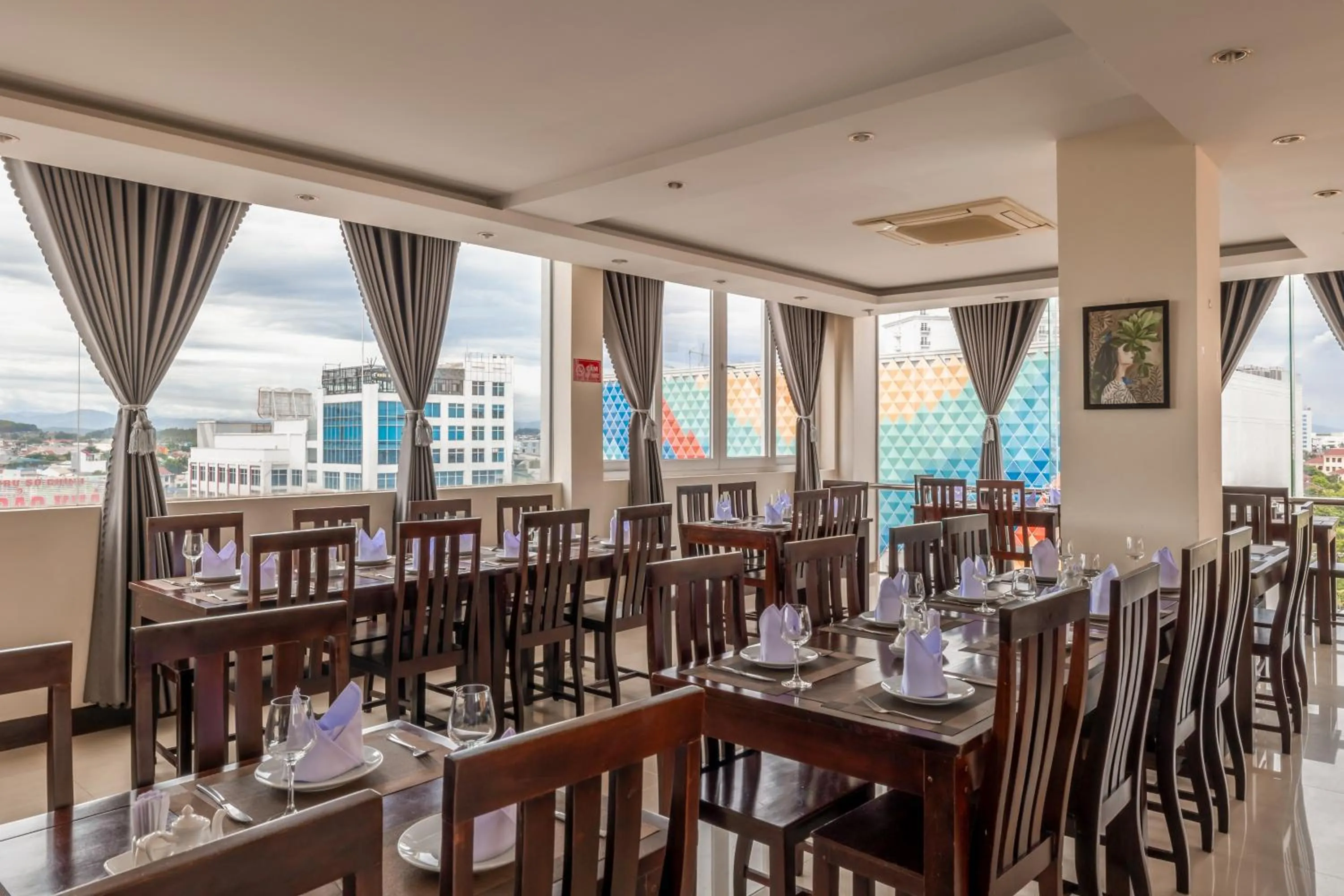 Restaurant/places to eat in Baly Hotel Hue