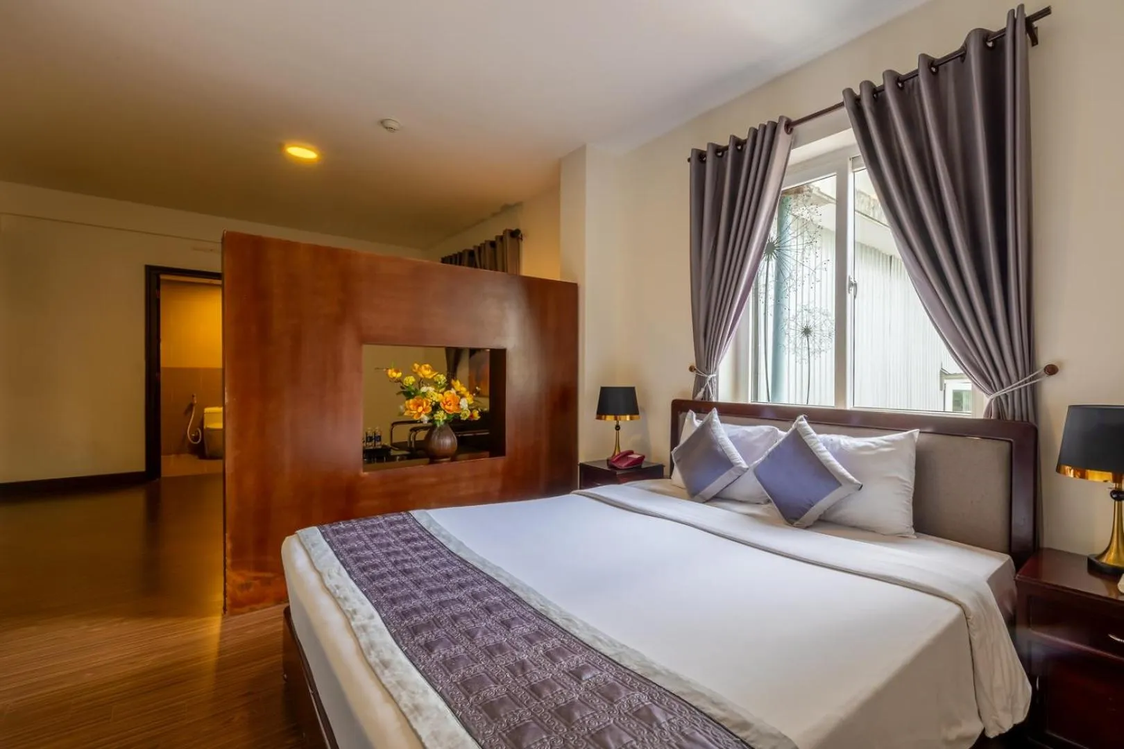 Bed in Baly Hotel Hue