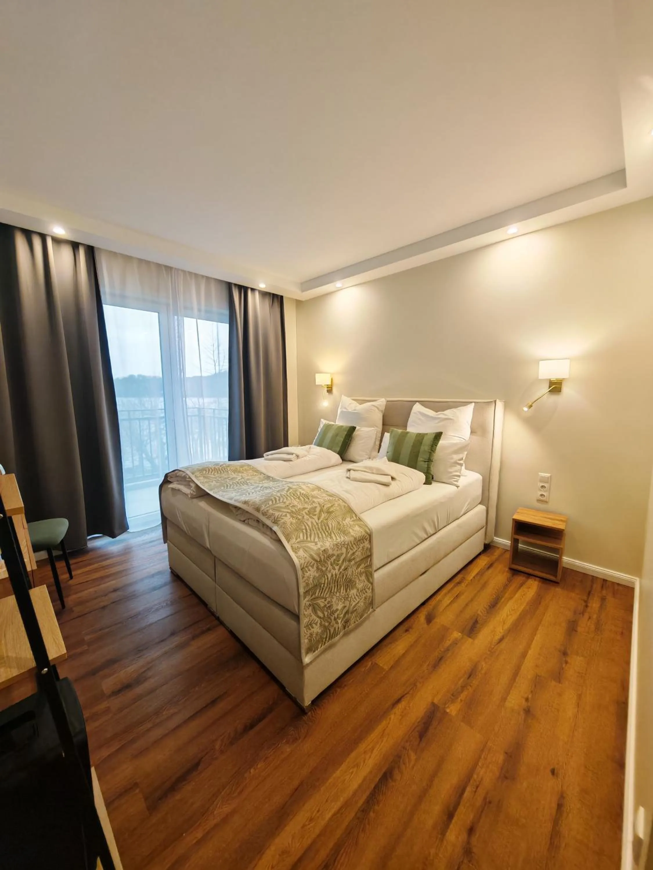 Bed in Strandhotel Buckow Resort & SPA gut-Hotels SEE