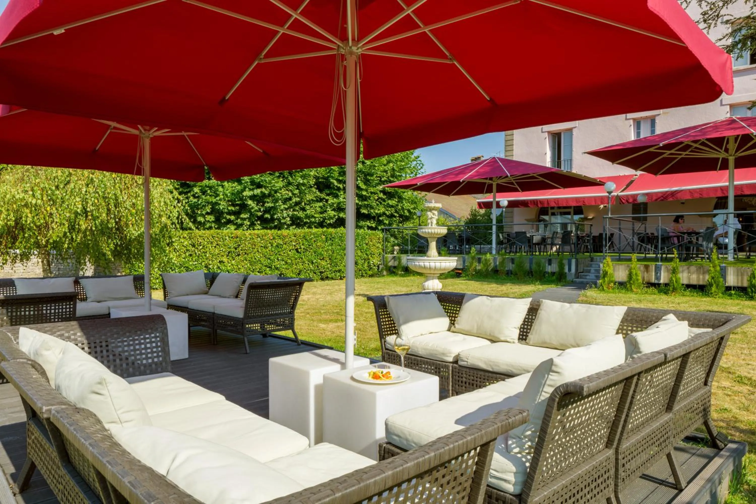 Hôtel Le Vouglans - Restaurant La Valouse