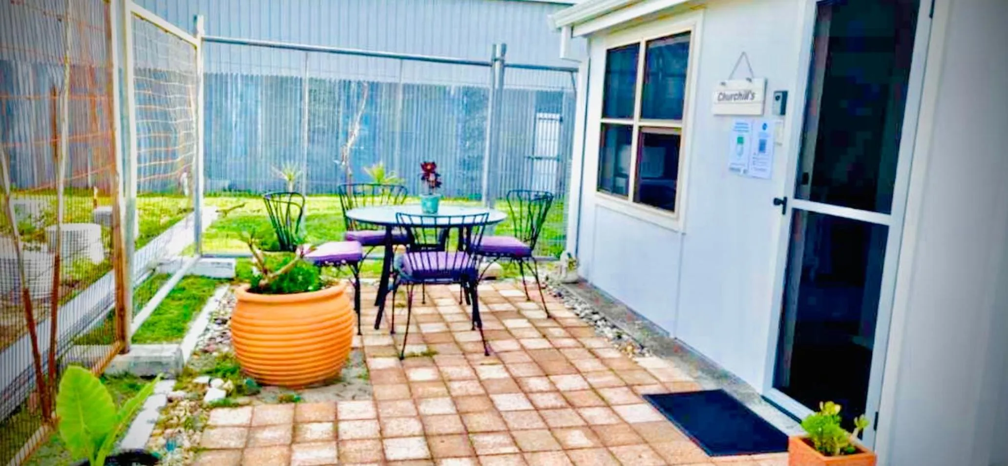 Churchill's B&B twin spa getaway Studio