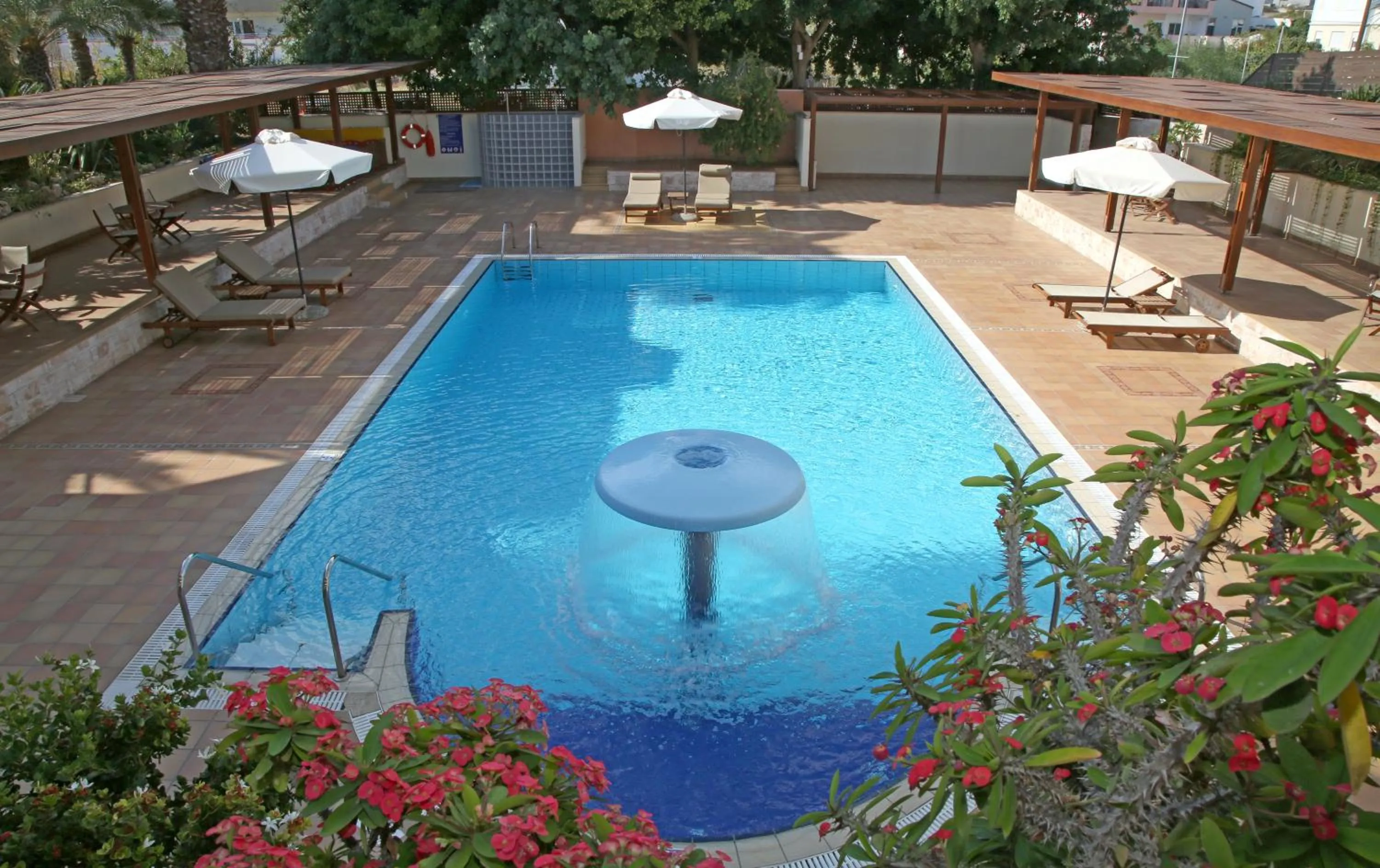 Pool view in Sitia Bay