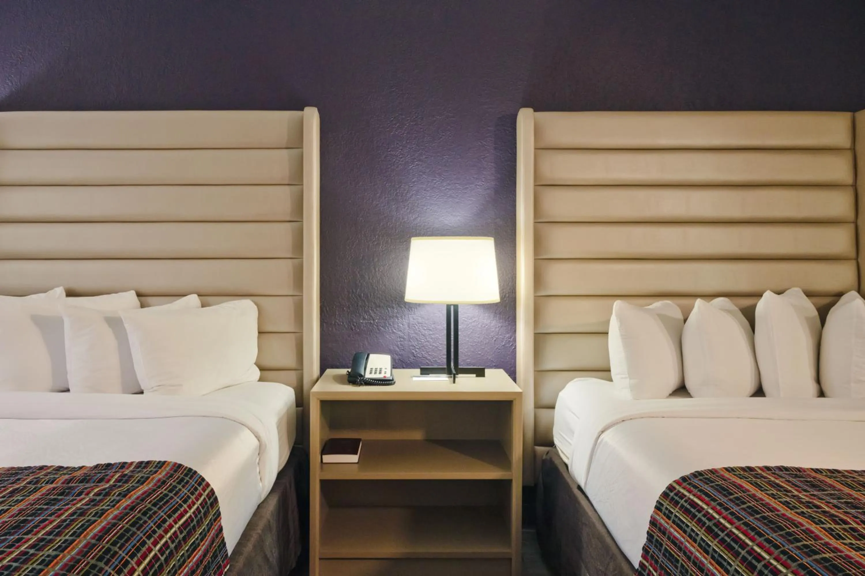 Bed in The Palms Inn & Suites Miami, Kendall, FL