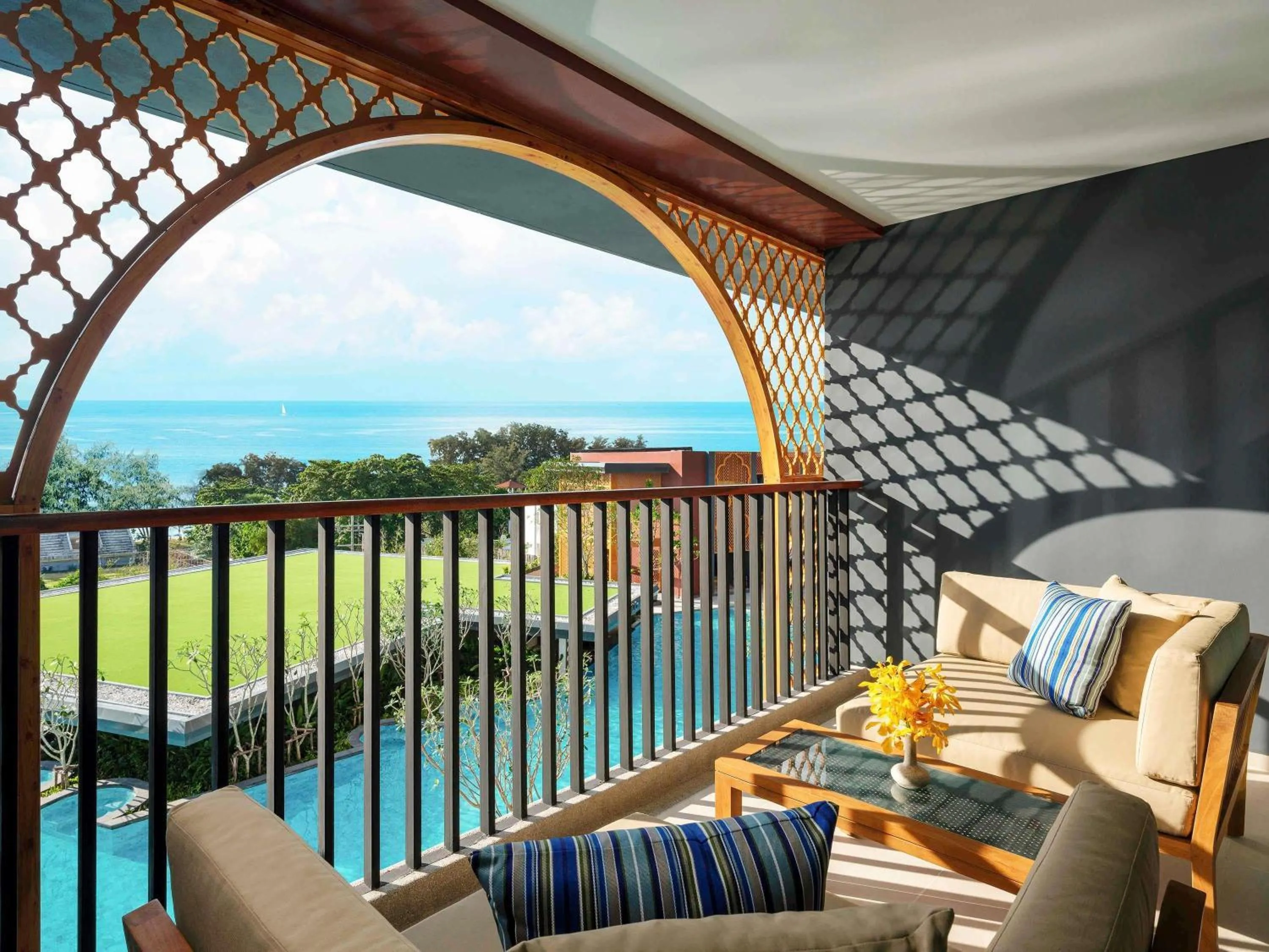 Patio in Avista Grande Phuket Karon - MGallery