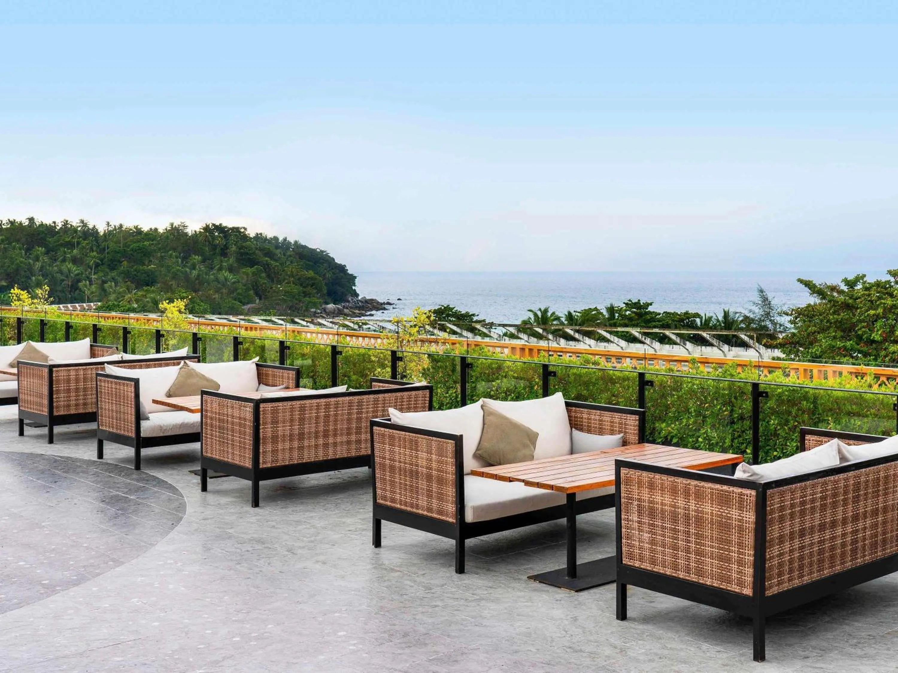 Lounge or bar in Avista Grande Phuket Karon - MGallery
