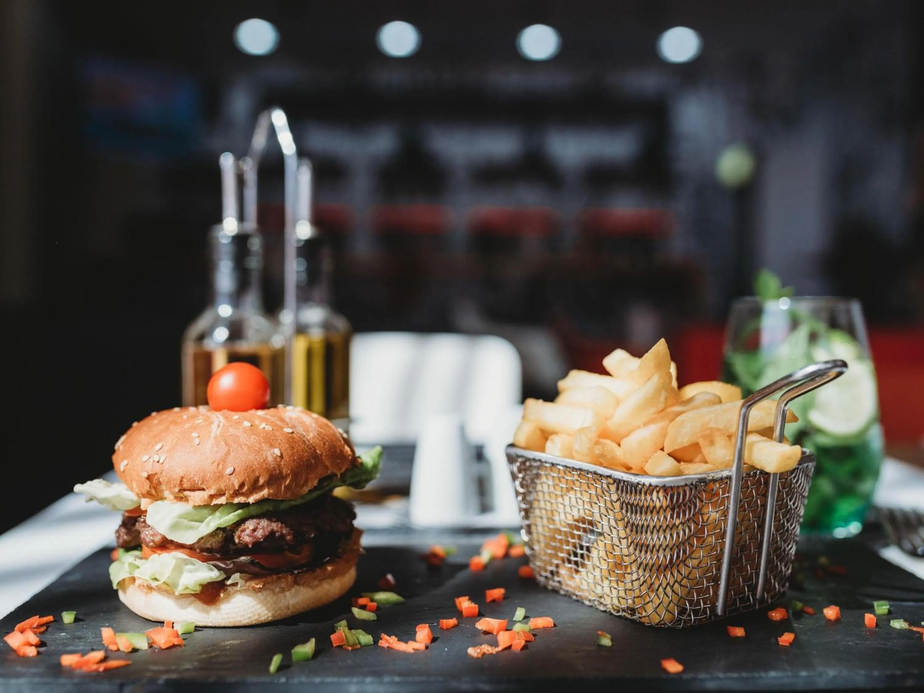 Restaurant/places to eat in Ibis Mohammedia