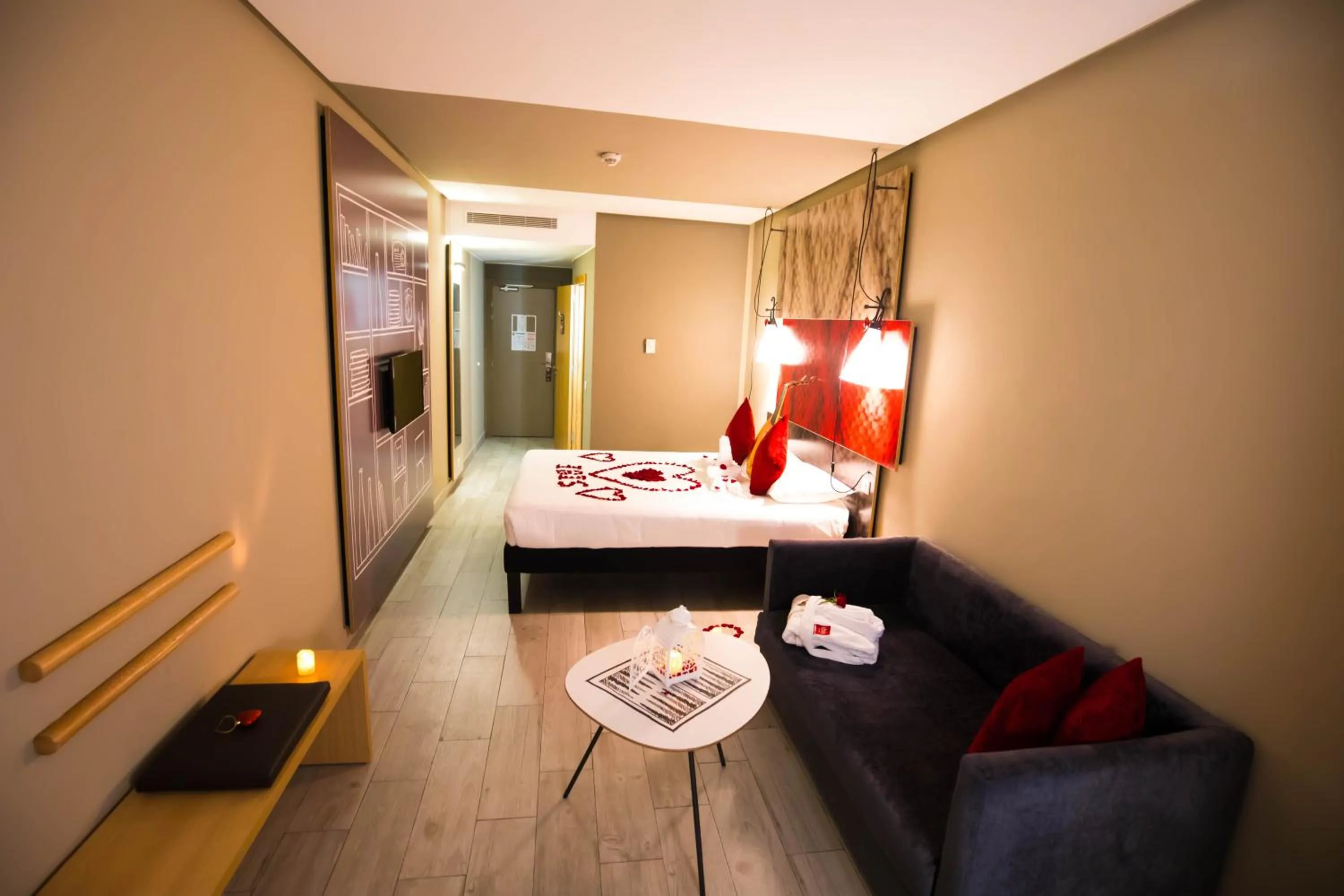 Bed in Ibis Mohammedia