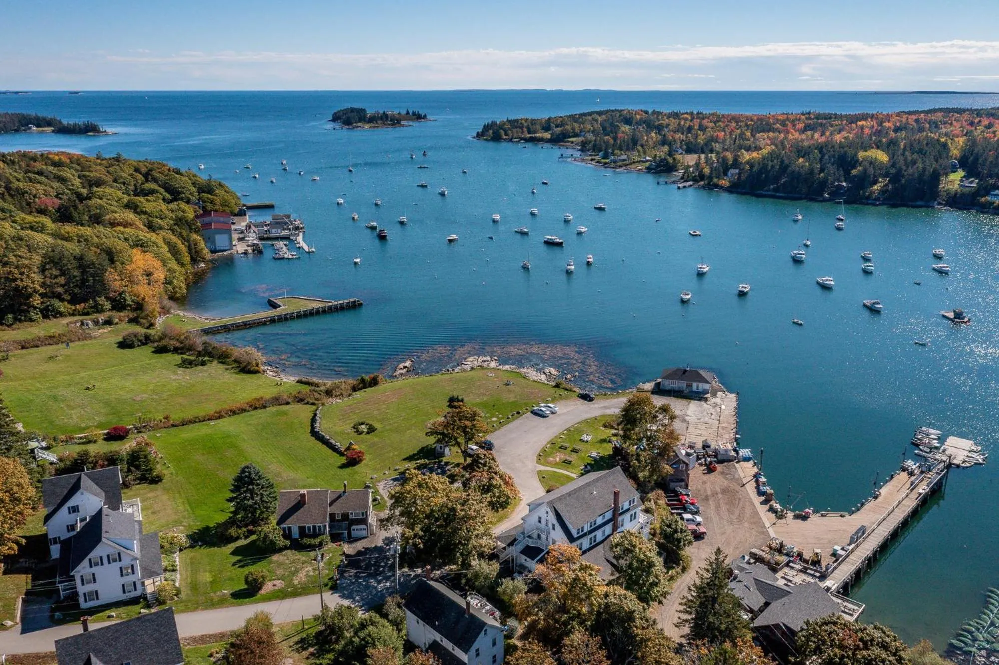 Property building in East Wind Inn on the Water