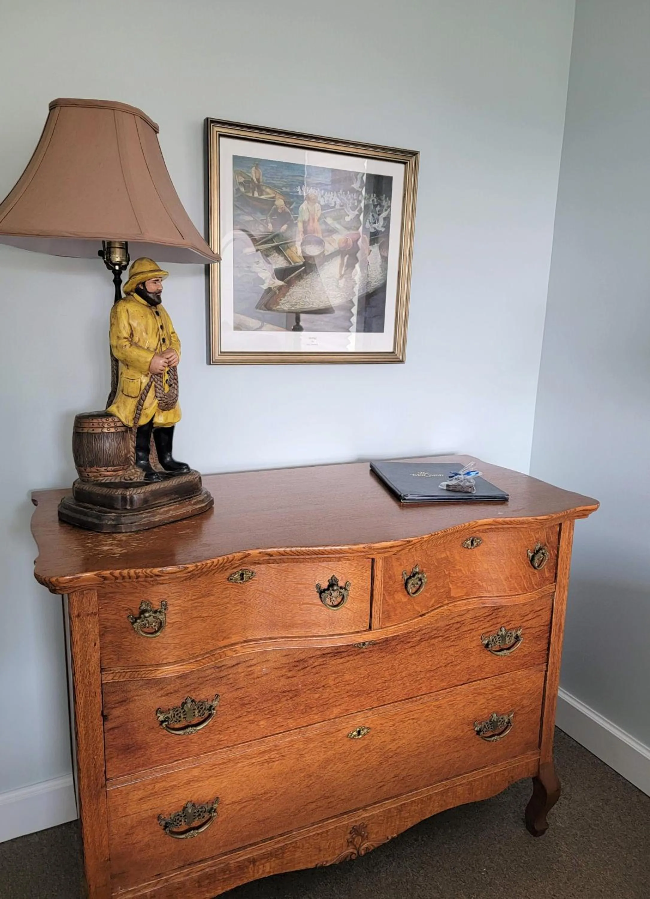 Bedroom in East Wind Inn on the Water