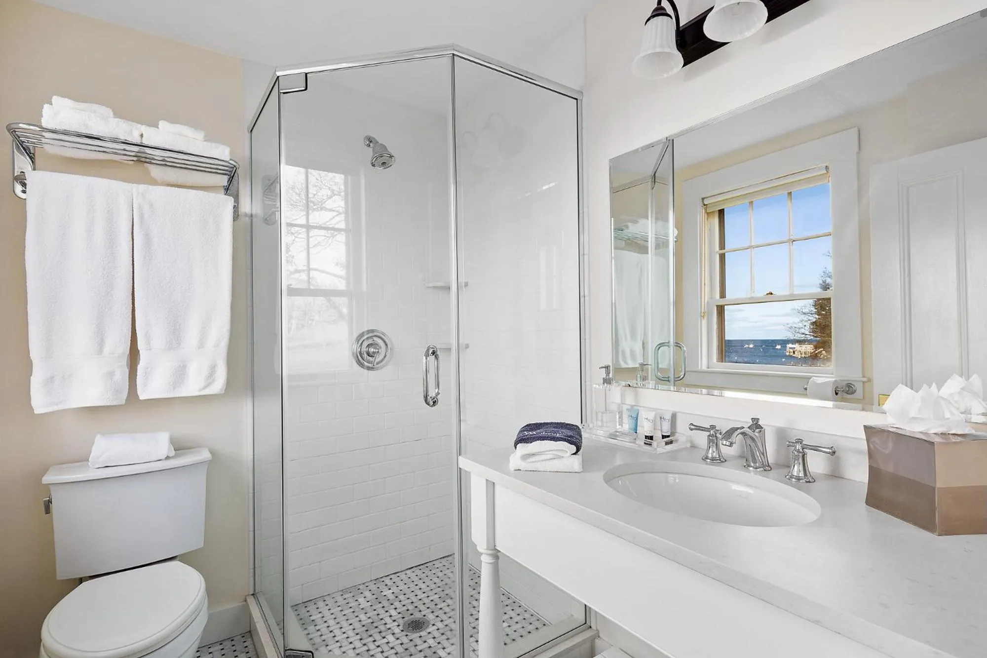 Shower in East Wind Inn on the Water