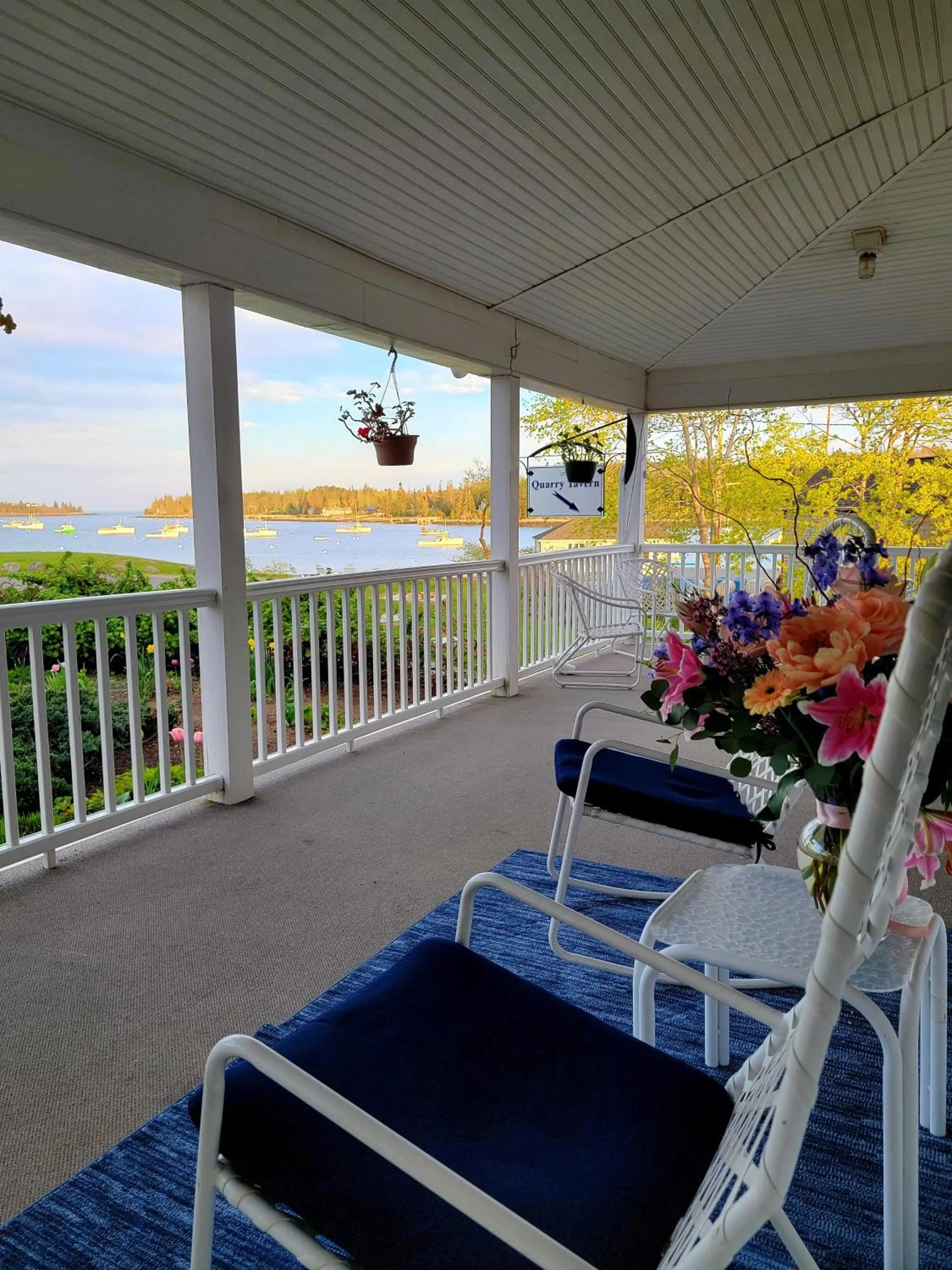 Property building in East Wind Inn on the Water