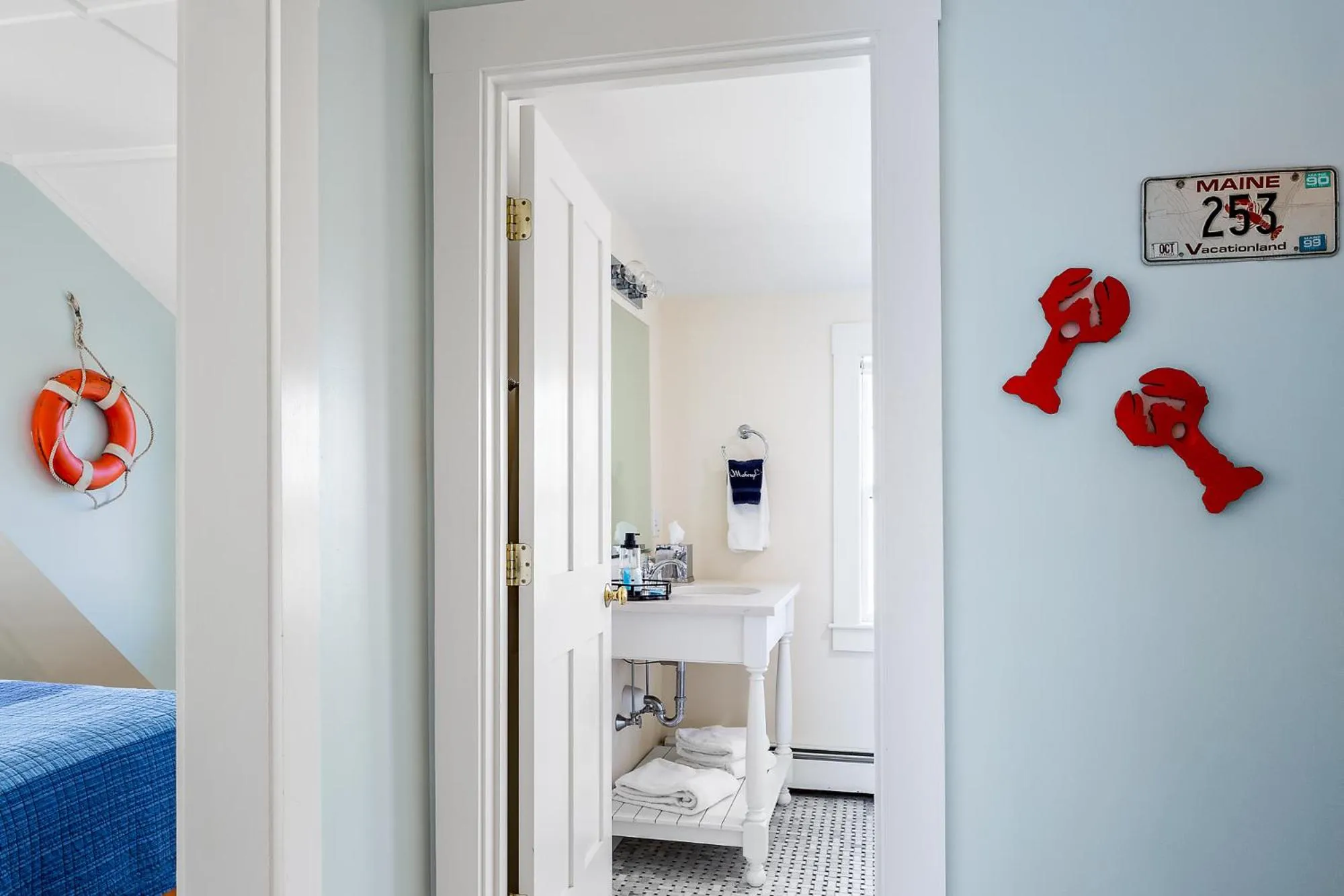 Decorative detail in East Wind Inn on the Water