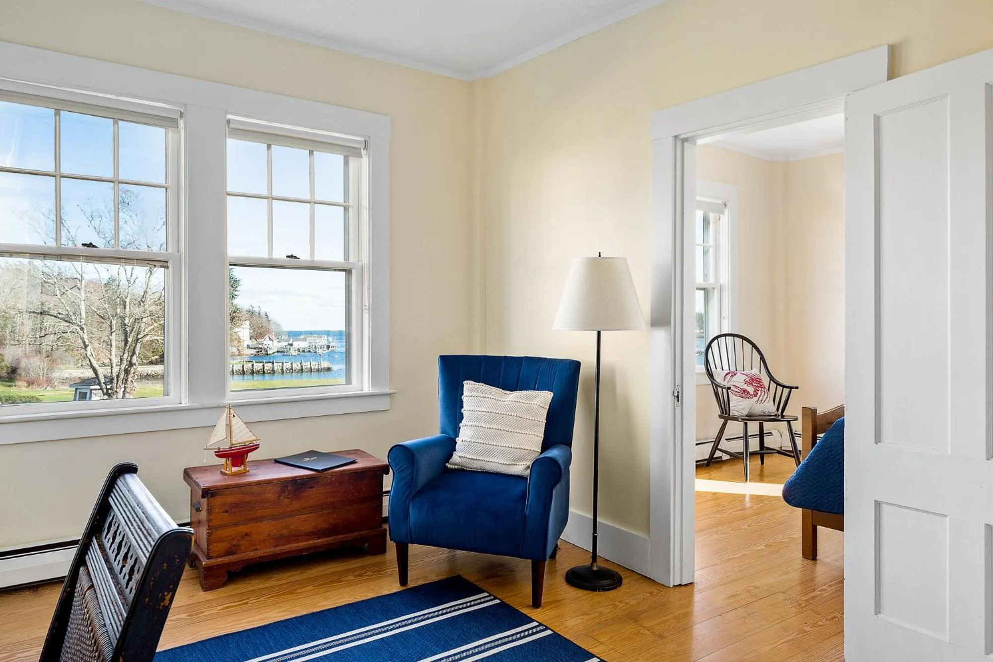 Photo of the whole room in East Wind Inn on the Water