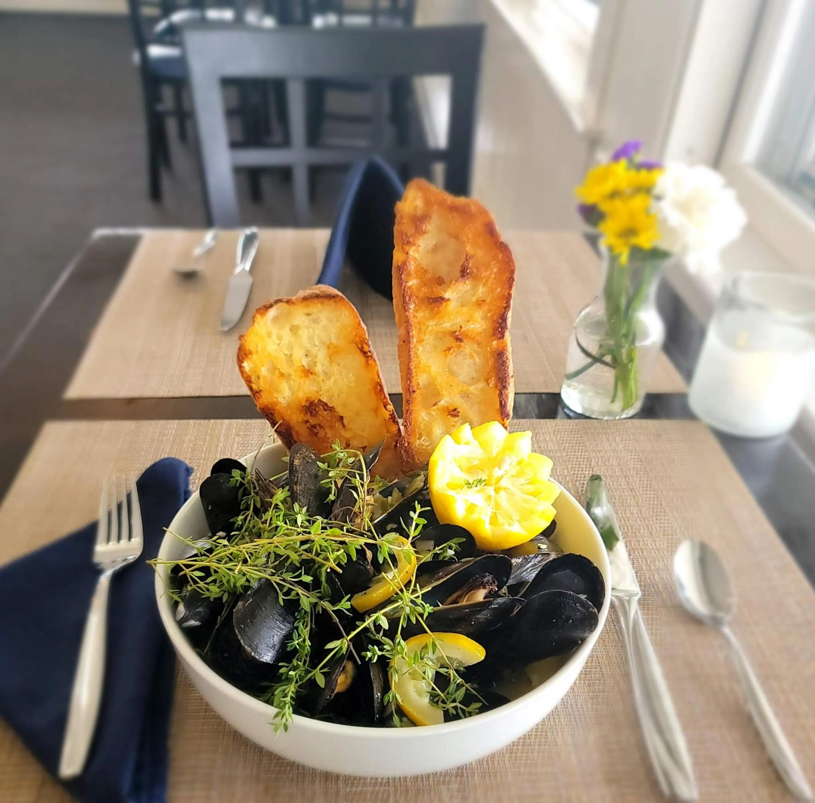 Dinner in East Wind Inn on the Water