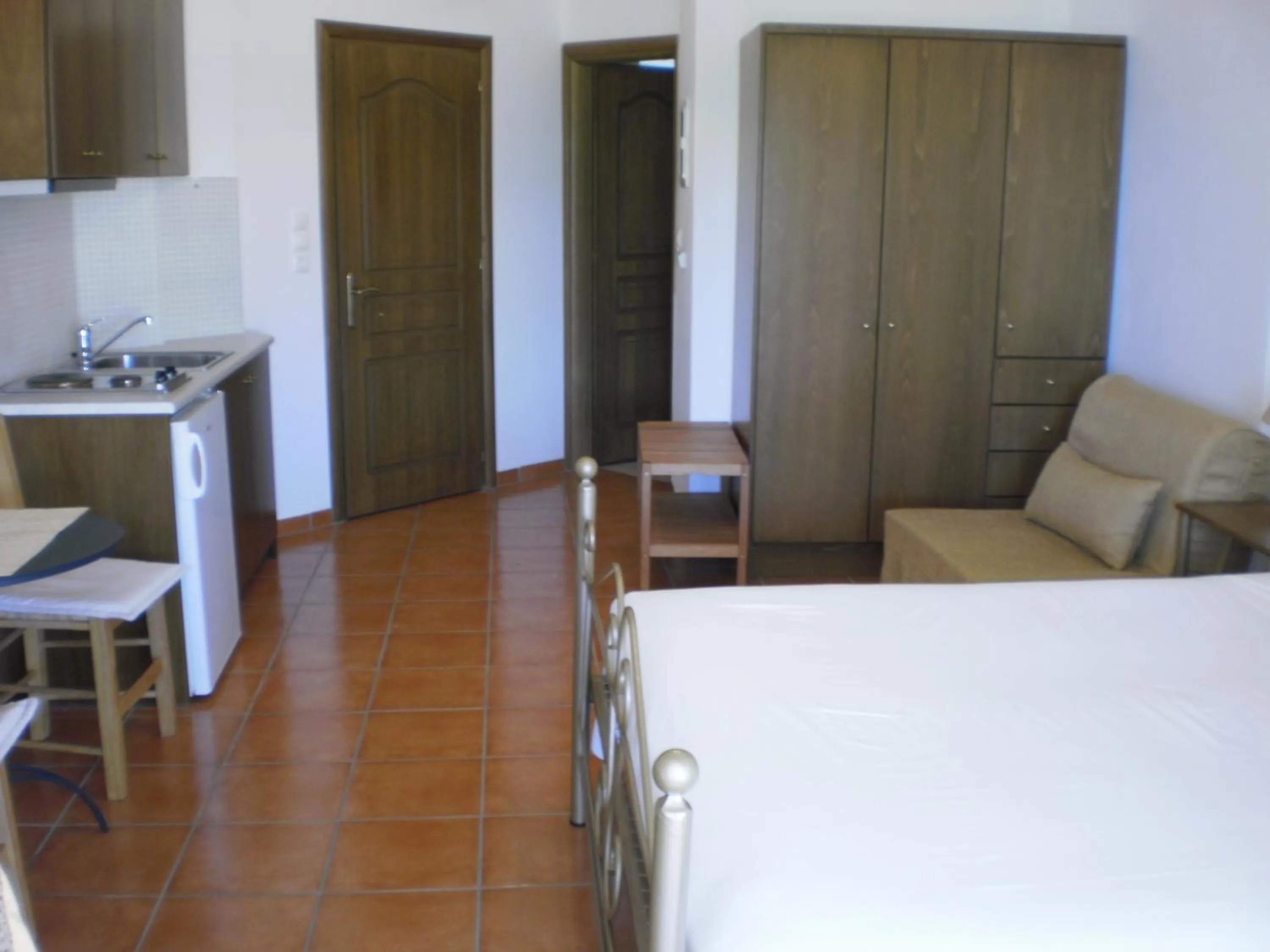 Photo of the whole room in Kasimis