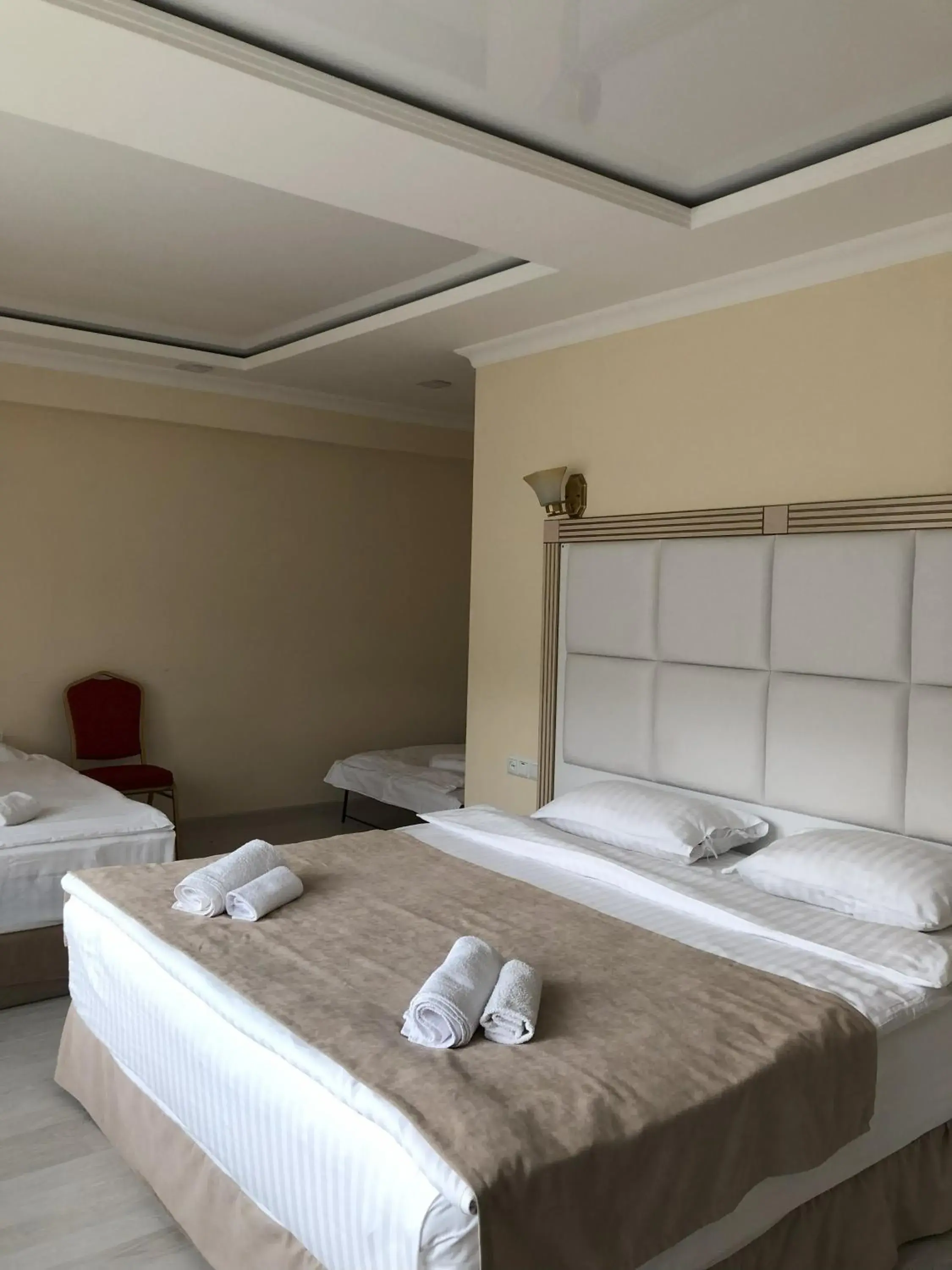 Comfort Quadruple Room in Goris Hotel Comfort Quadruple Room in Goris Hotel