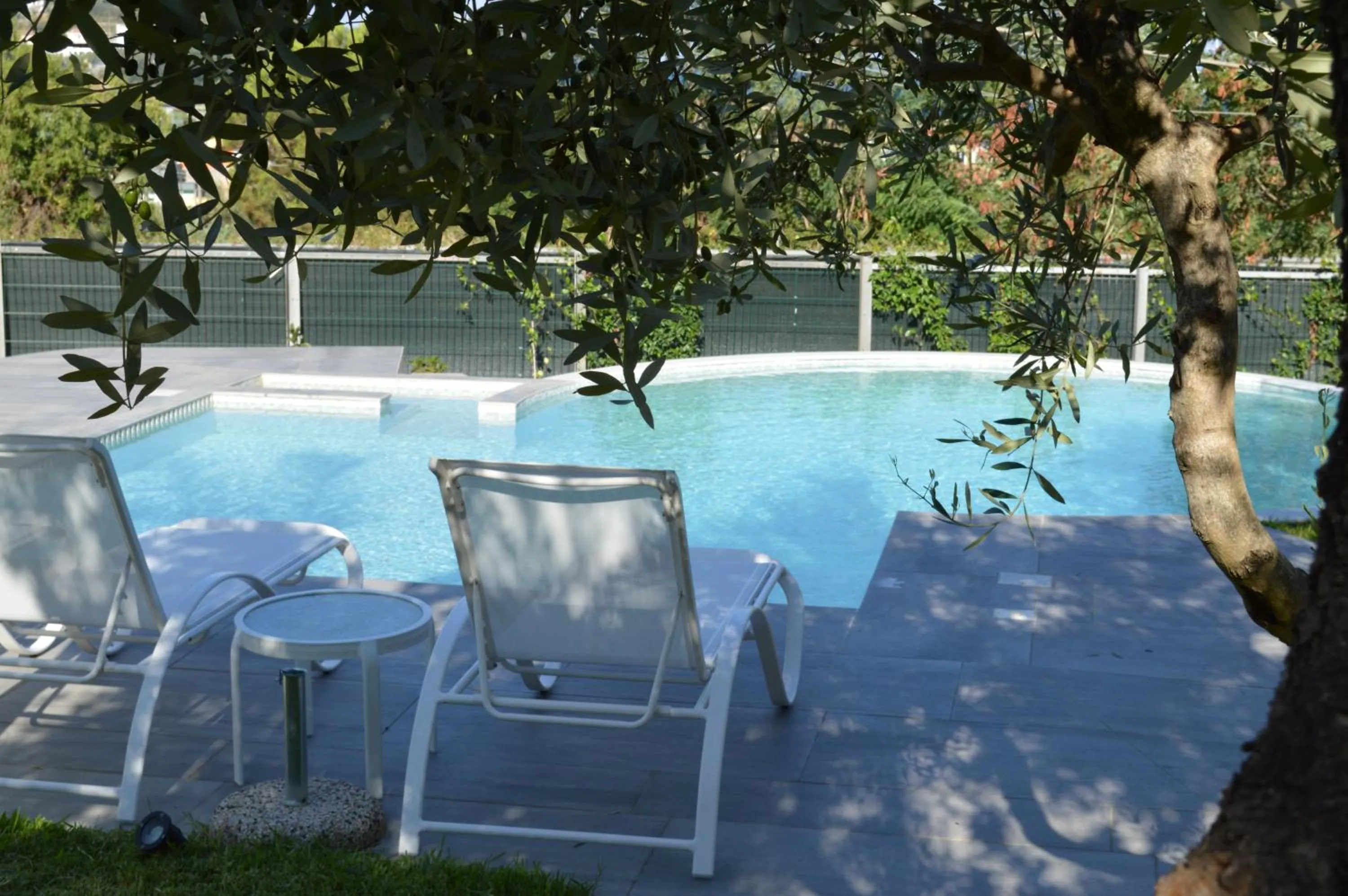 Pool view in Le Vele