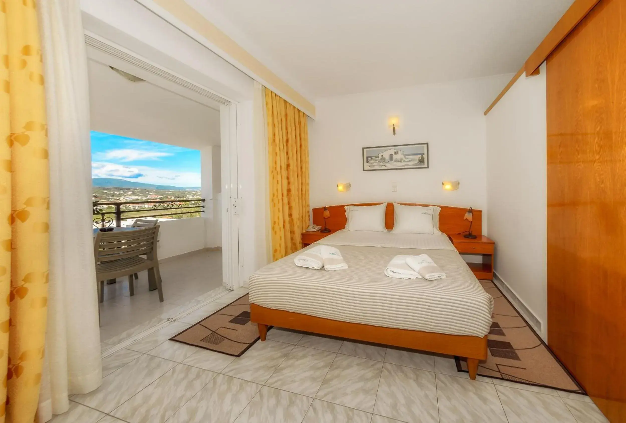 Family Apartment with Partial Sea View (2 Adults + 2 Children) in Zante Palace Family Apartment with Partial Sea View (2 Adults + 2 Children) in Zante Palace