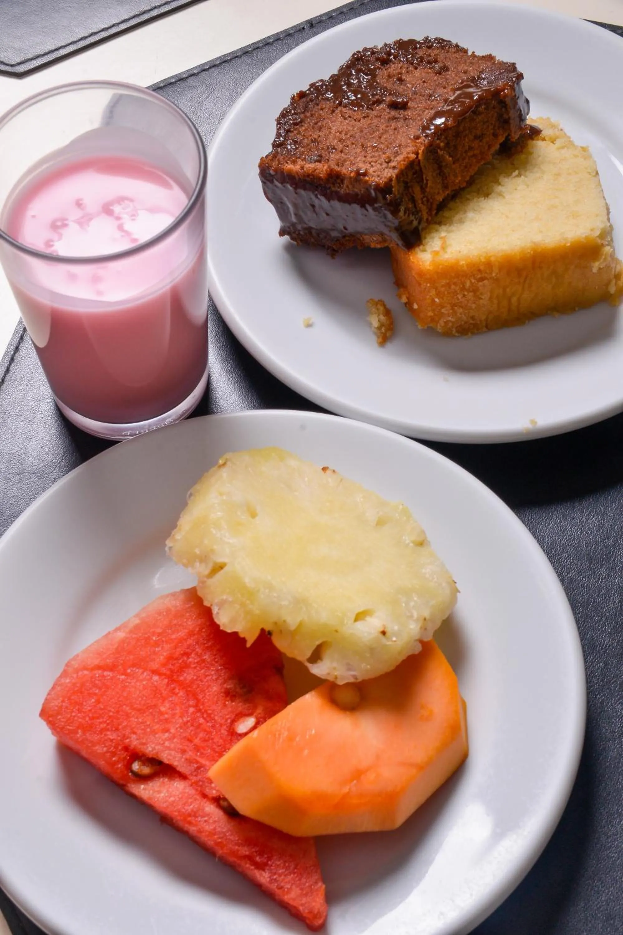 Breakfast in Lagoa Mar Inn - Estacionamento e duas crianças de até 10 anos Será Free