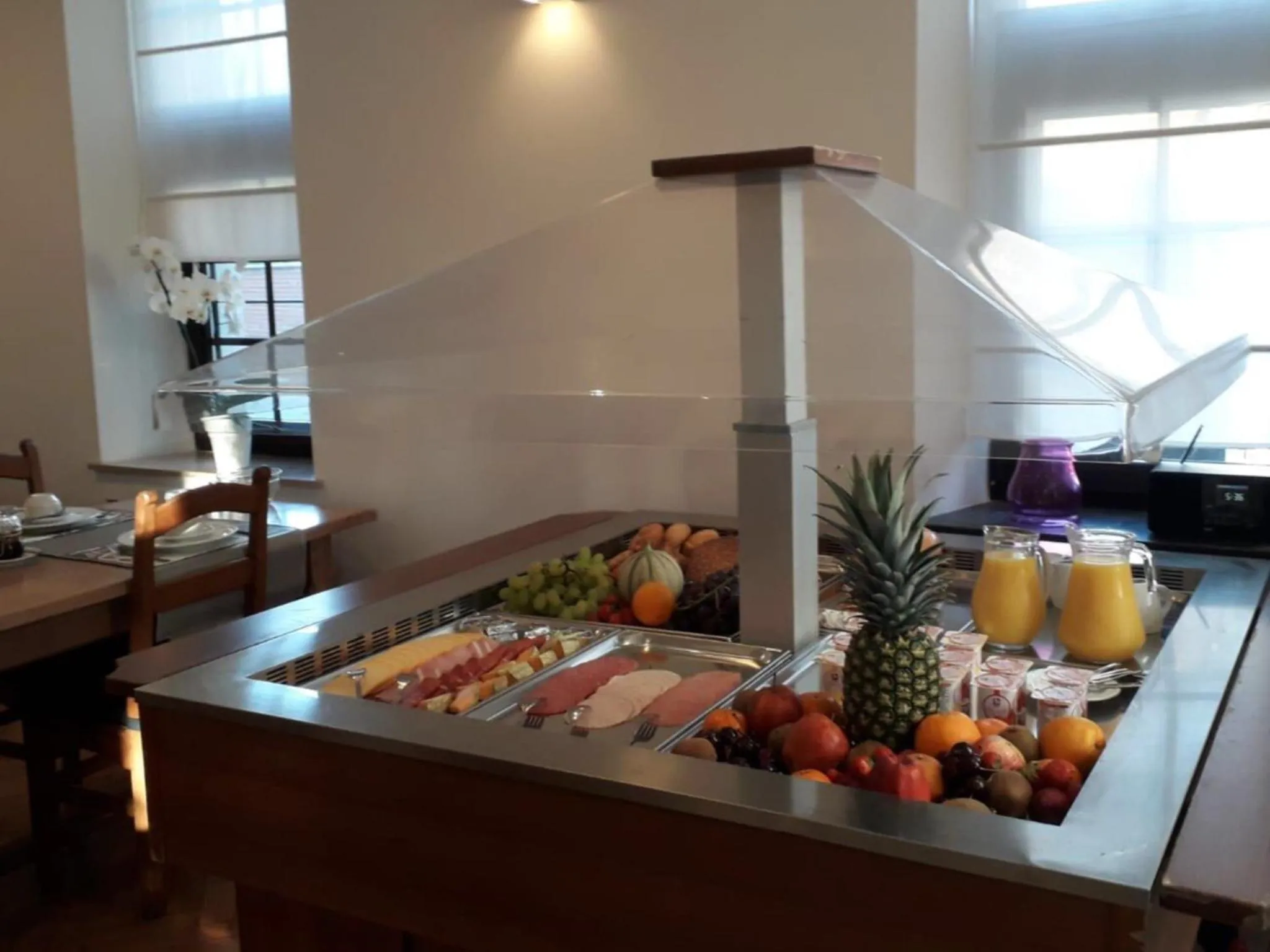 Food and drinks in Au Manoir Des Vallees